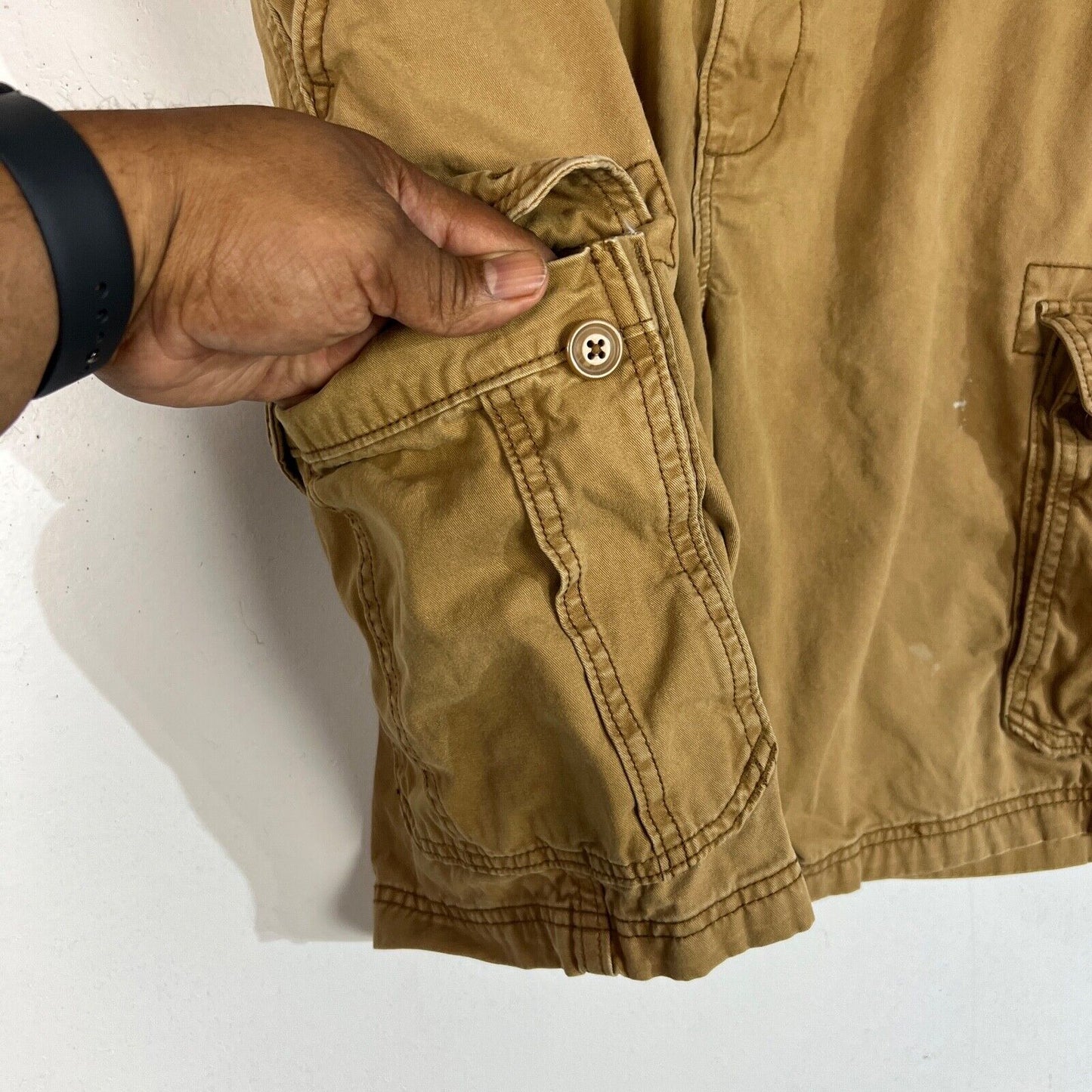 Old Navy Shorts Men's Size 38 Color Beige Cargo Heavyweight