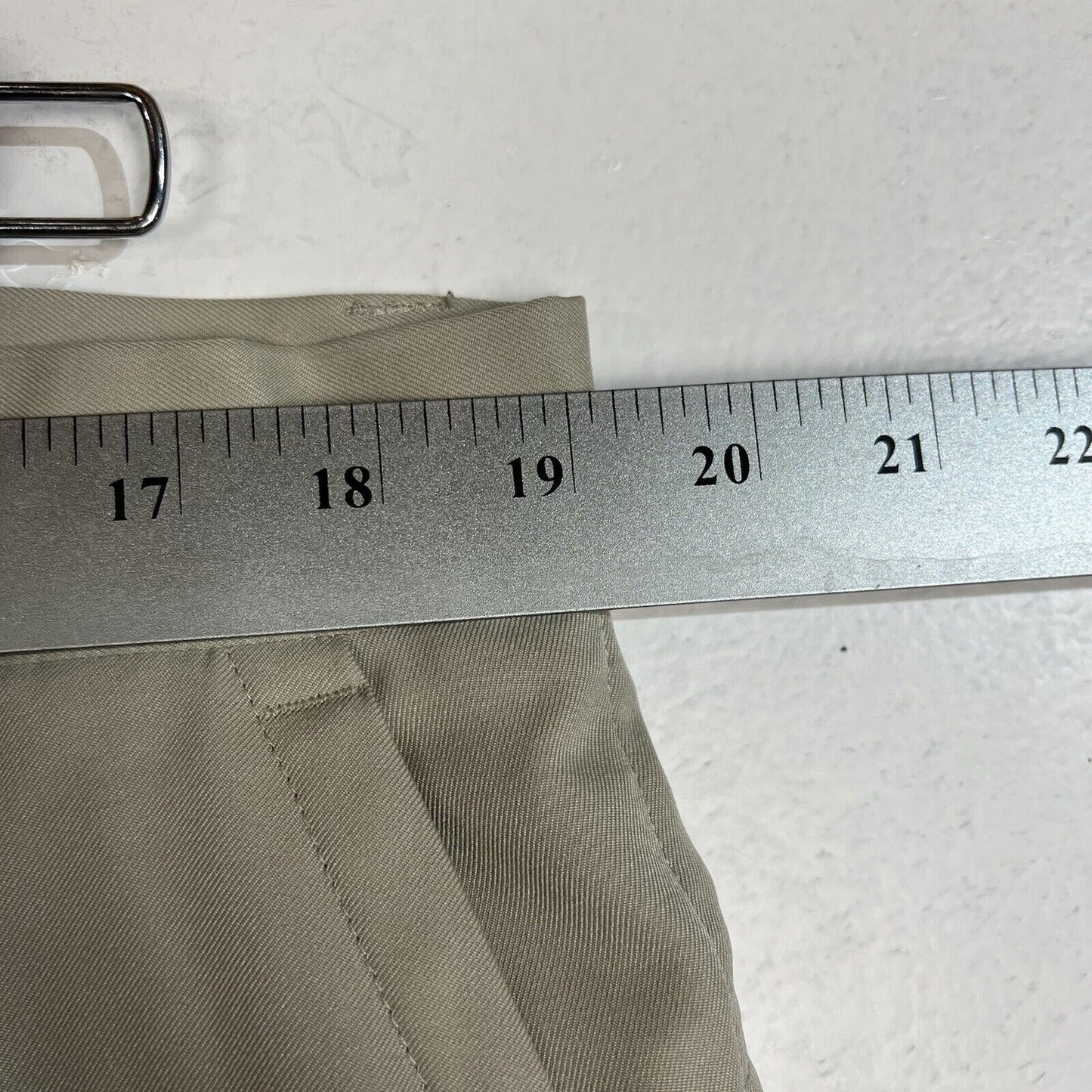 PGA Tour Golf Shorts Mens Size 38 Color Khaki PreOwned