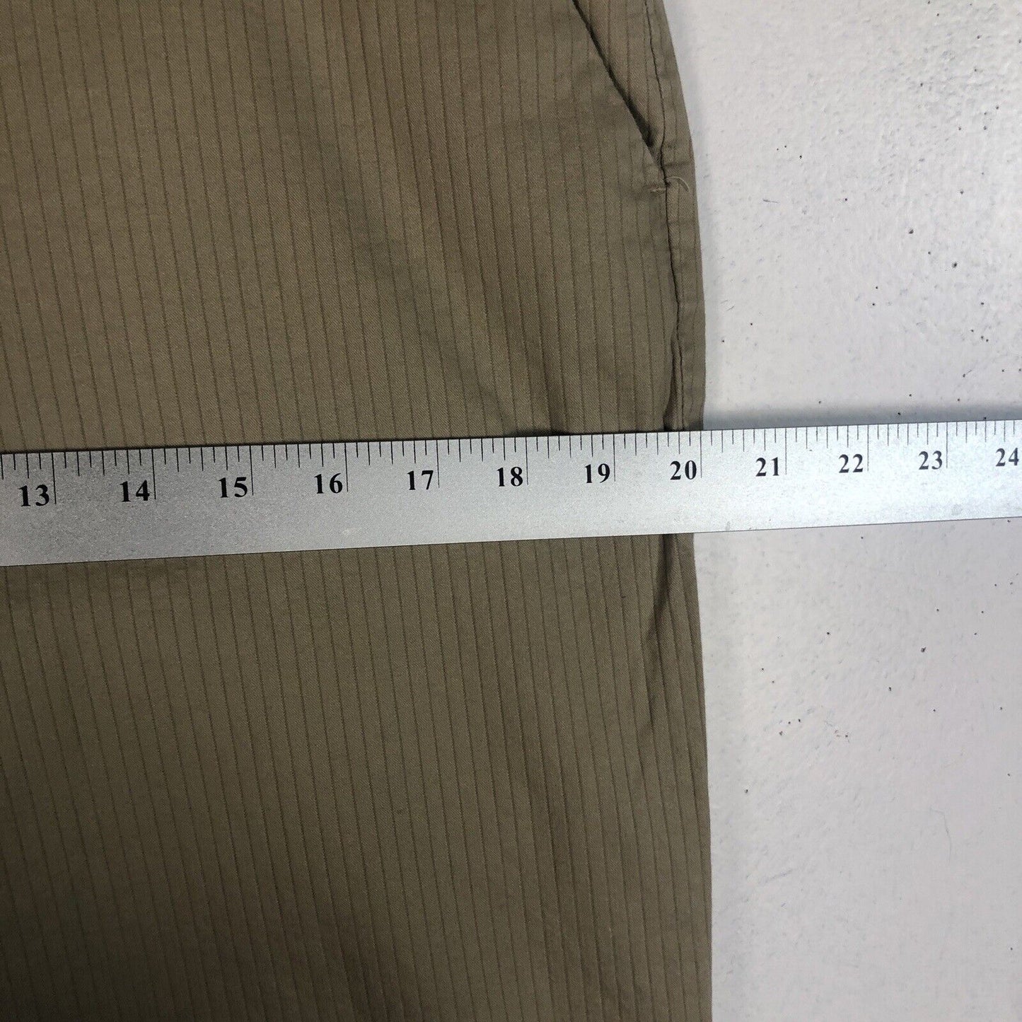 Nautica Pants Women’s Size 12 Color Beige Lightweight Casual