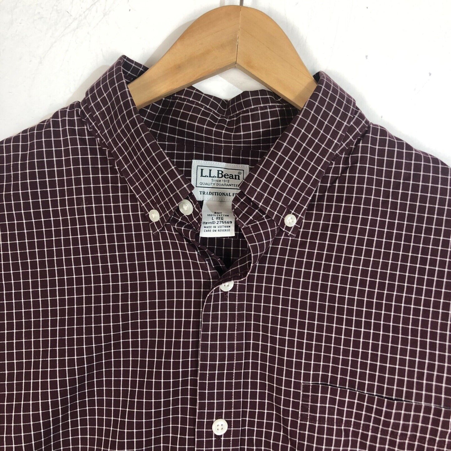 L.L. Bean Shirt Men’s Size Large Maroon & White Long Sleeve Button Down (Plaid)