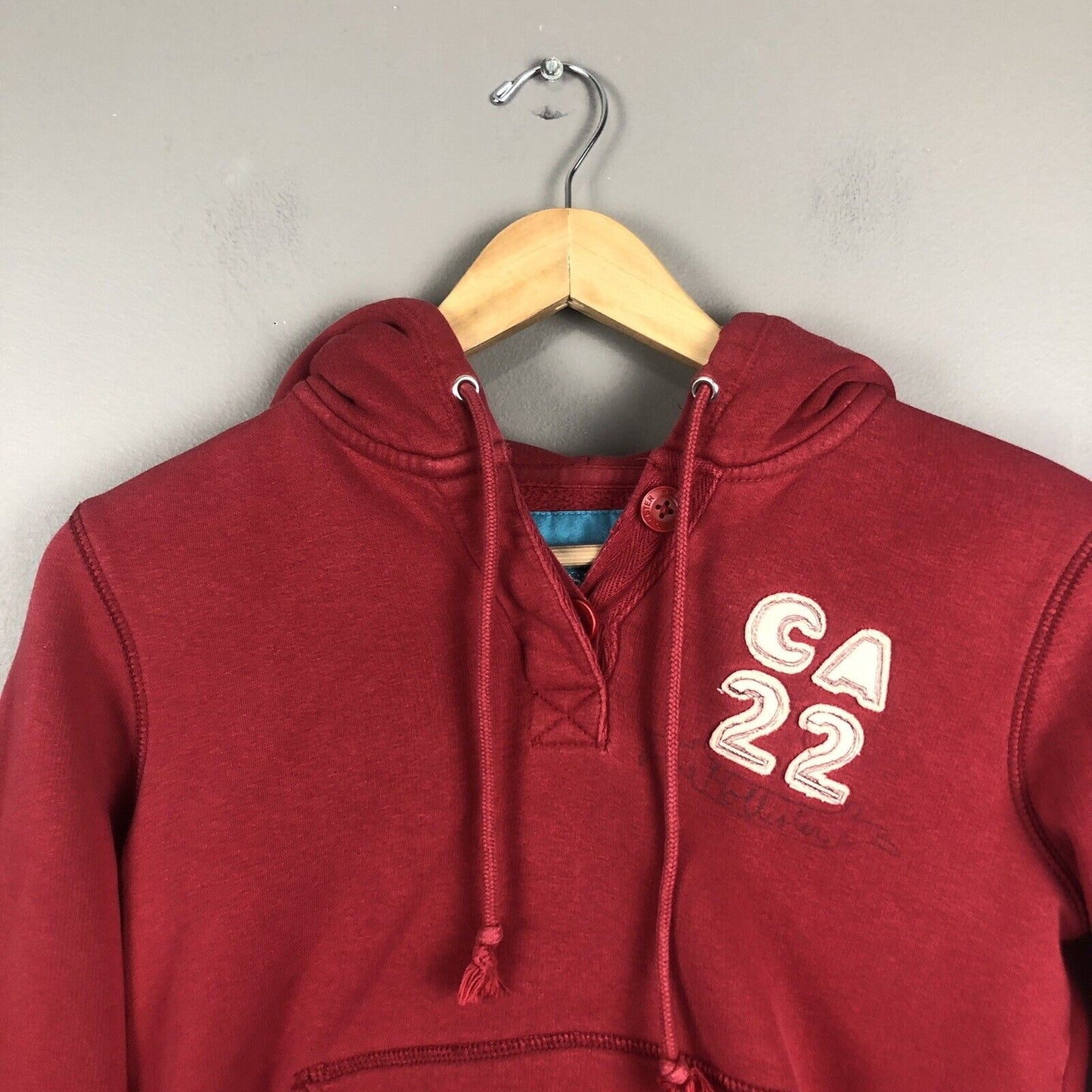 Hollister Juniors Pullover Hoodie Size Medium Red Long Sleeve Heavyweight