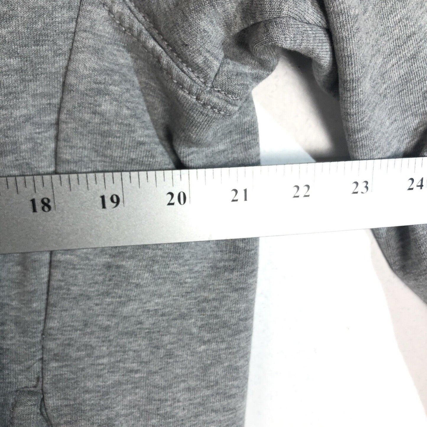 Chaps Pullover Sweater Men’s Large Color Gray Long Sleeve Quarter Zip