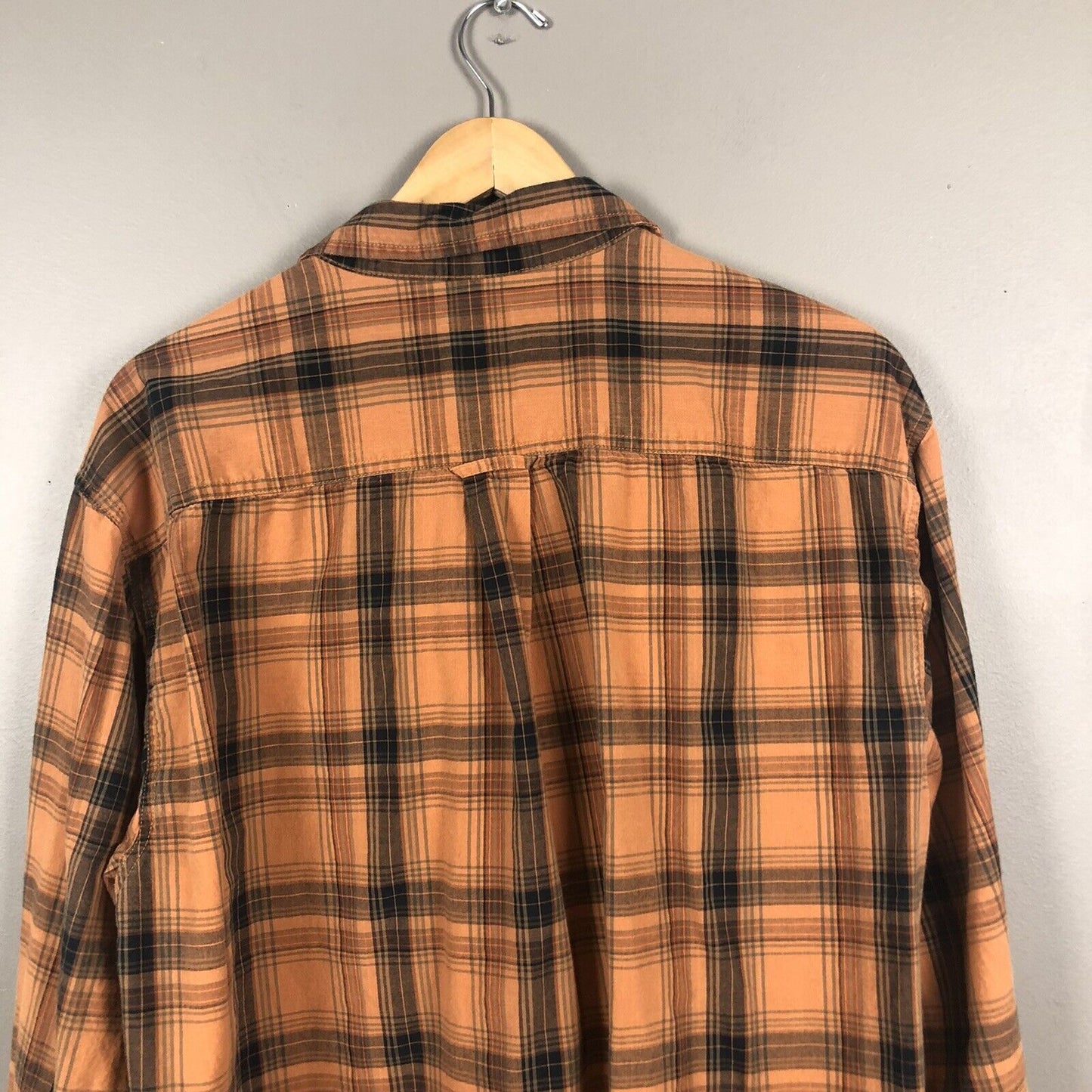 Red Head Button Up Shirt Men’s XL Long Sleeve Multicolor