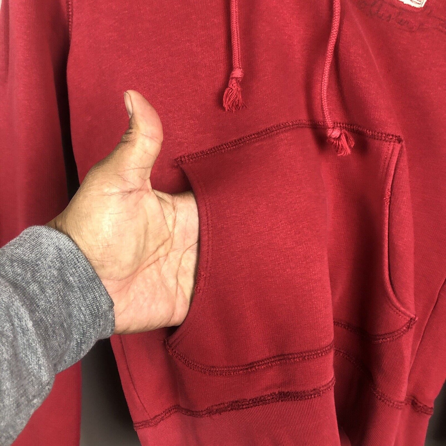 Hollister Juniors Pullover Hoodie Size Medium Red Long Sleeve Heavyweight