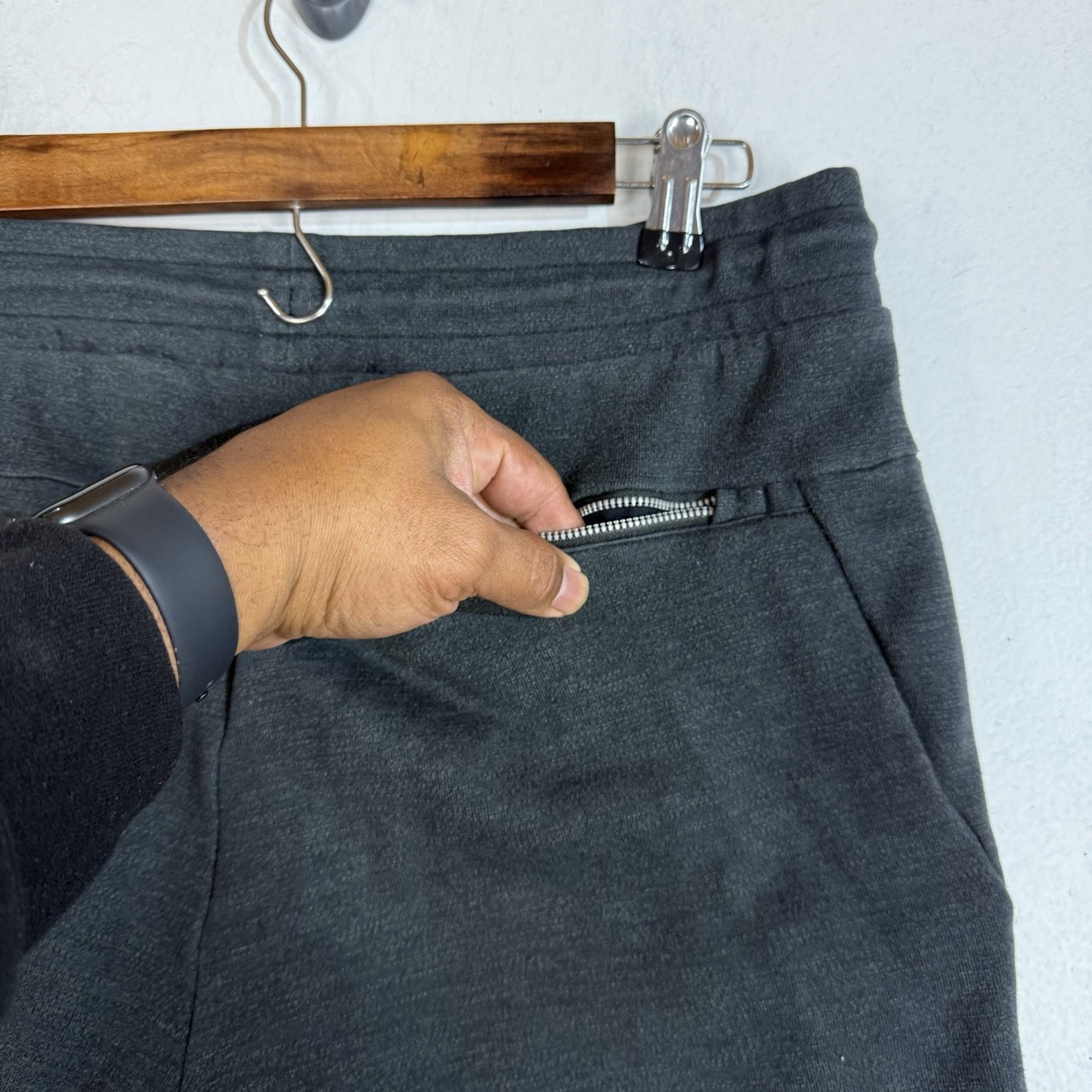 Nike Sweatpants (Joggers) Women’s XL Multicolor Heavyweight