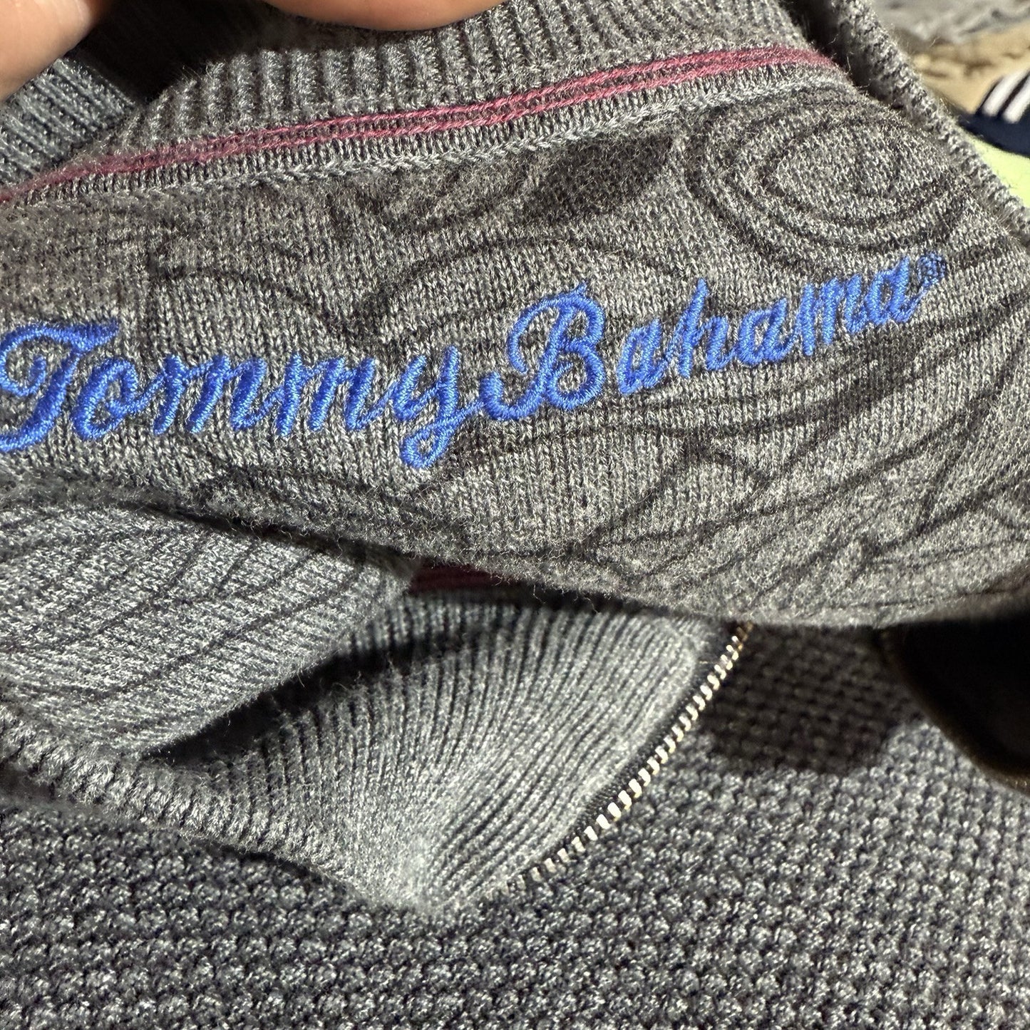 Tommy Bahama Sweater Men’s 2XL Color Gray Quarter Zip Long Sleeve