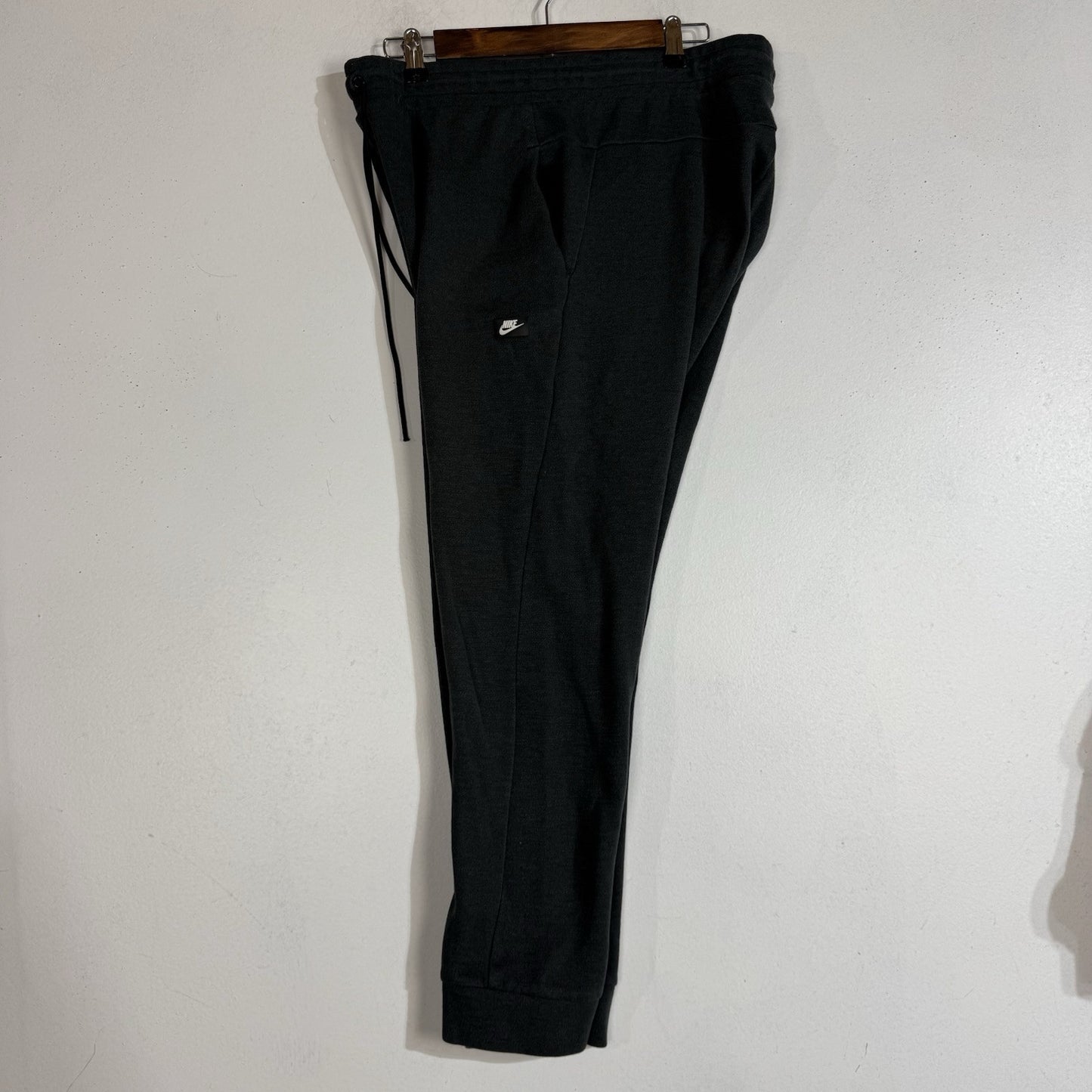 Nike Sweatpants (Joggers) Women’s XL Multicolor Heavyweight