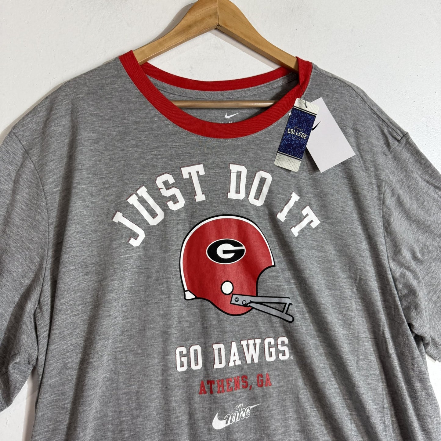 Nike Georgia Bulldogs T-Shirt Men’s XXL Multicolor Short Sleeve