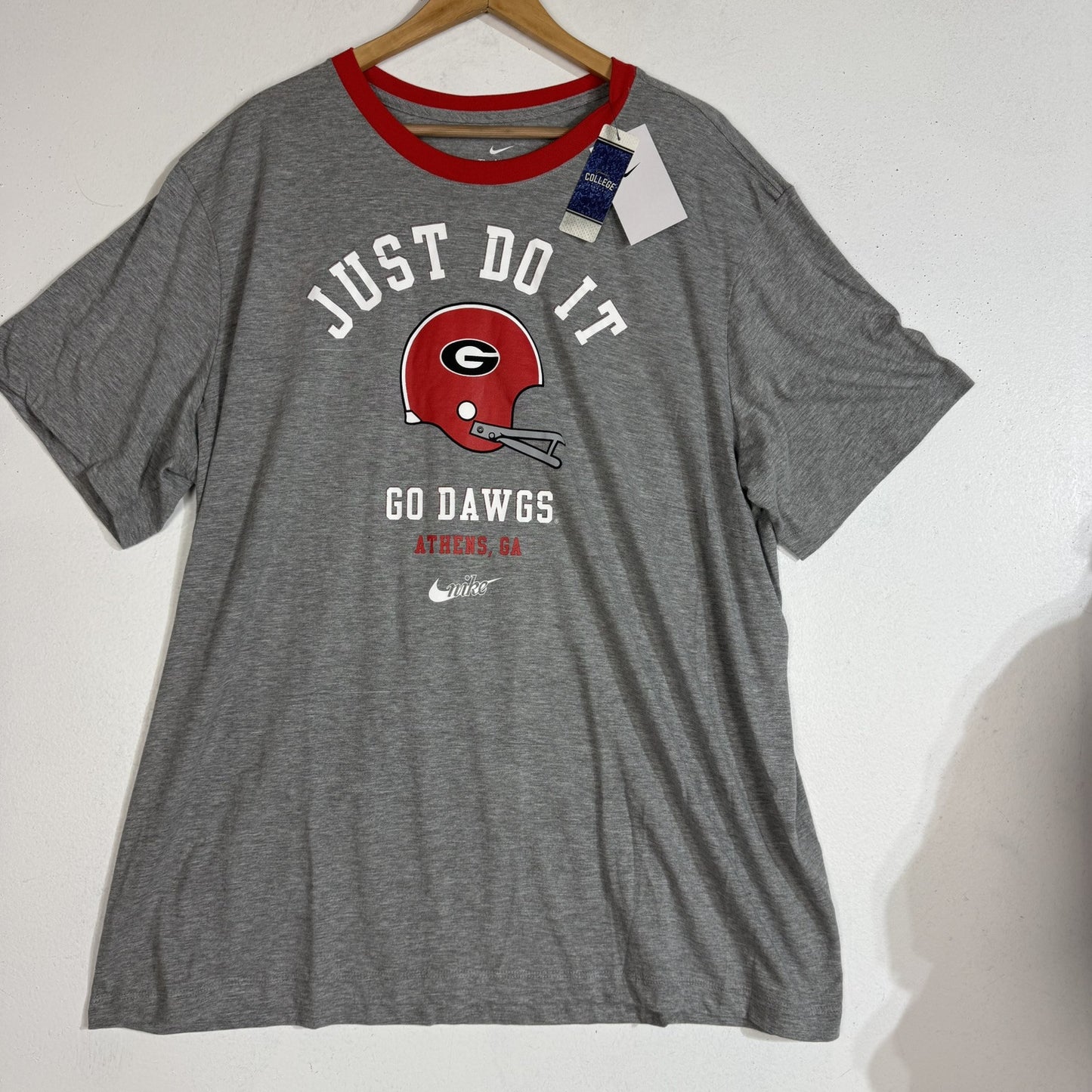 Nike Georgia Bulldogs T-Shirt Men’s XXL Multicolor Short Sleeve