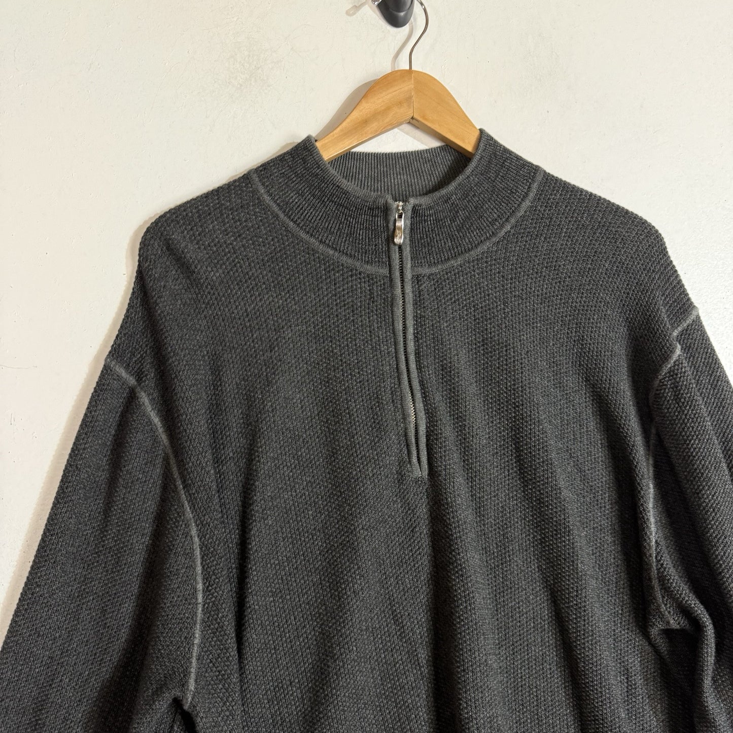 Tommy Bahama Sweater Men’s 2XL Color Gray Quarter Zip Long Sleeve
