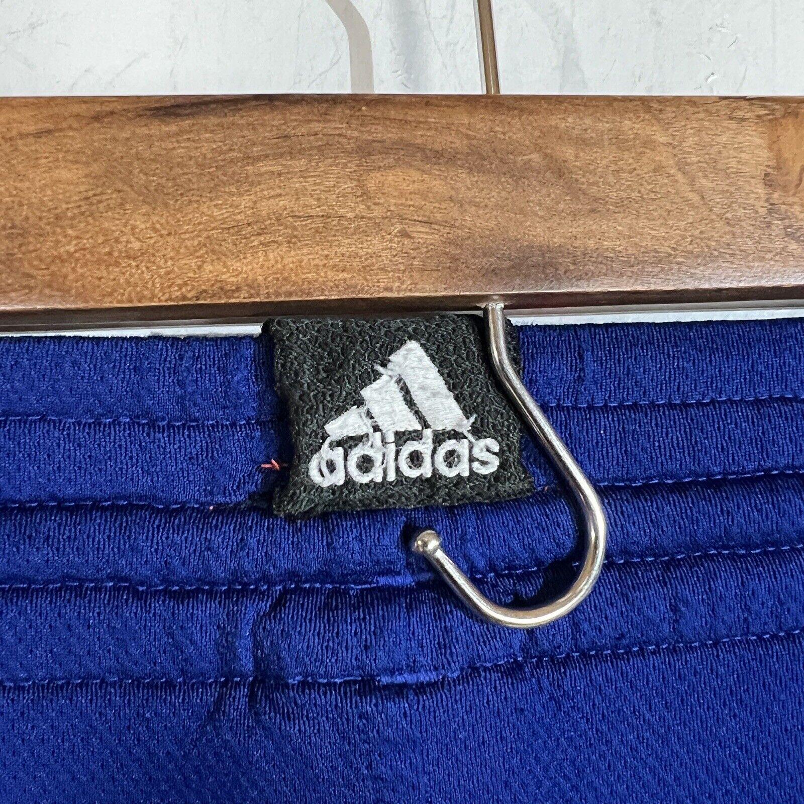Adidas Basketball Shorts Men’s Size Large Multicolor Lightweight