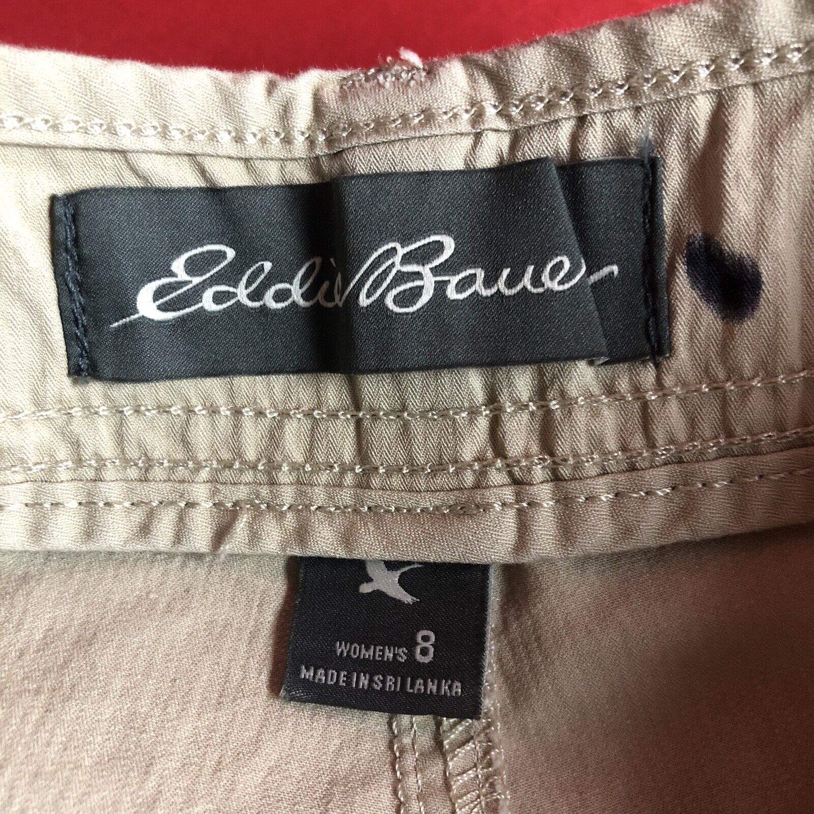 Eddie Bauer Short Womens Size 8 Color Khaki. 0431