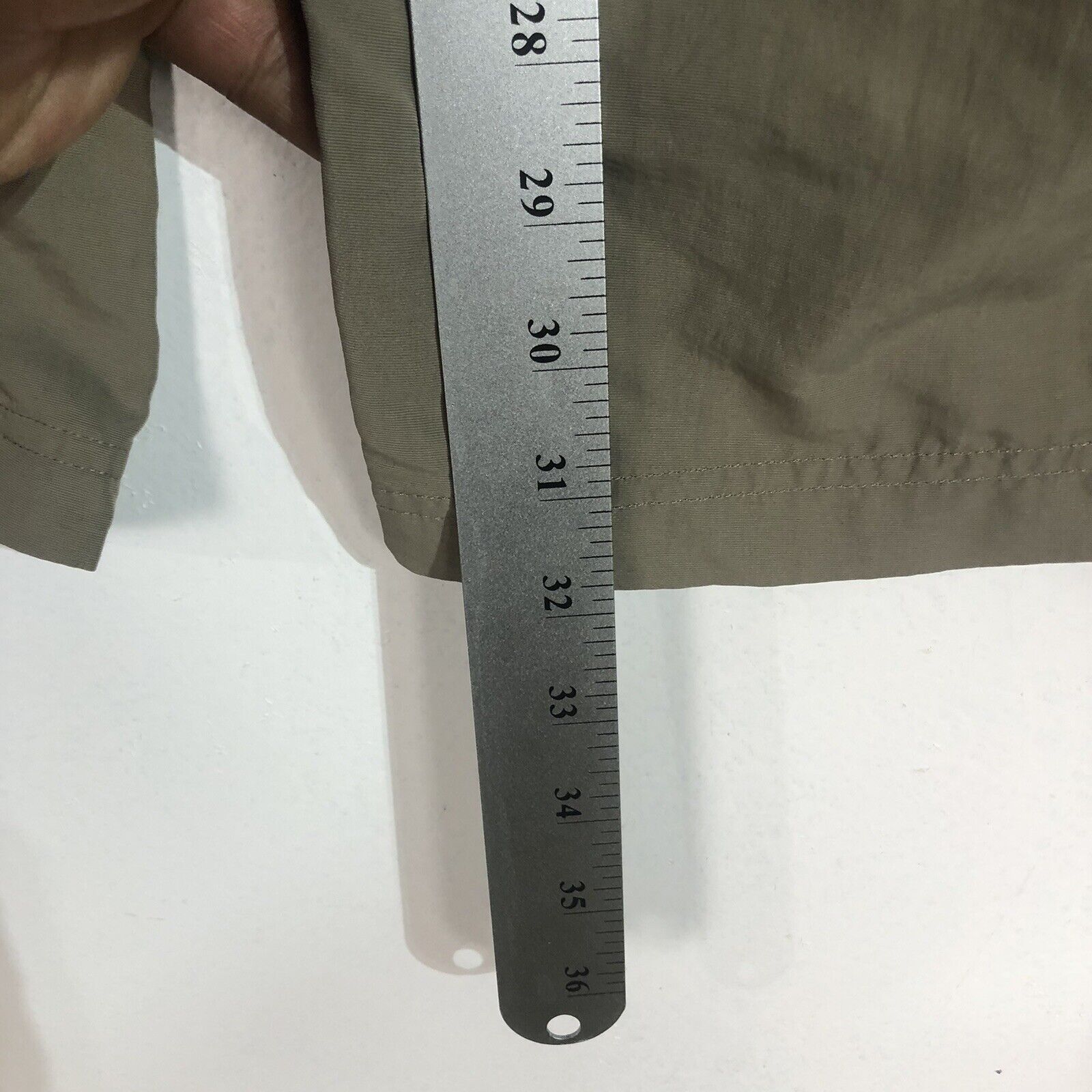 Cabelas Classic Fit Cargo Pants Mens Size 38 Color Tan 