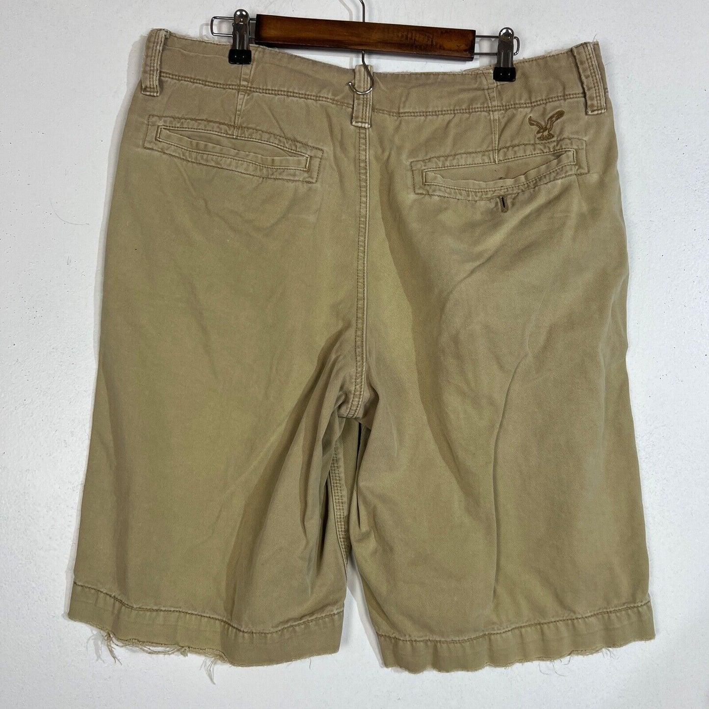 American Eagle Longer Length Mens Cargo Shorts Size 34 Beige PreOwned