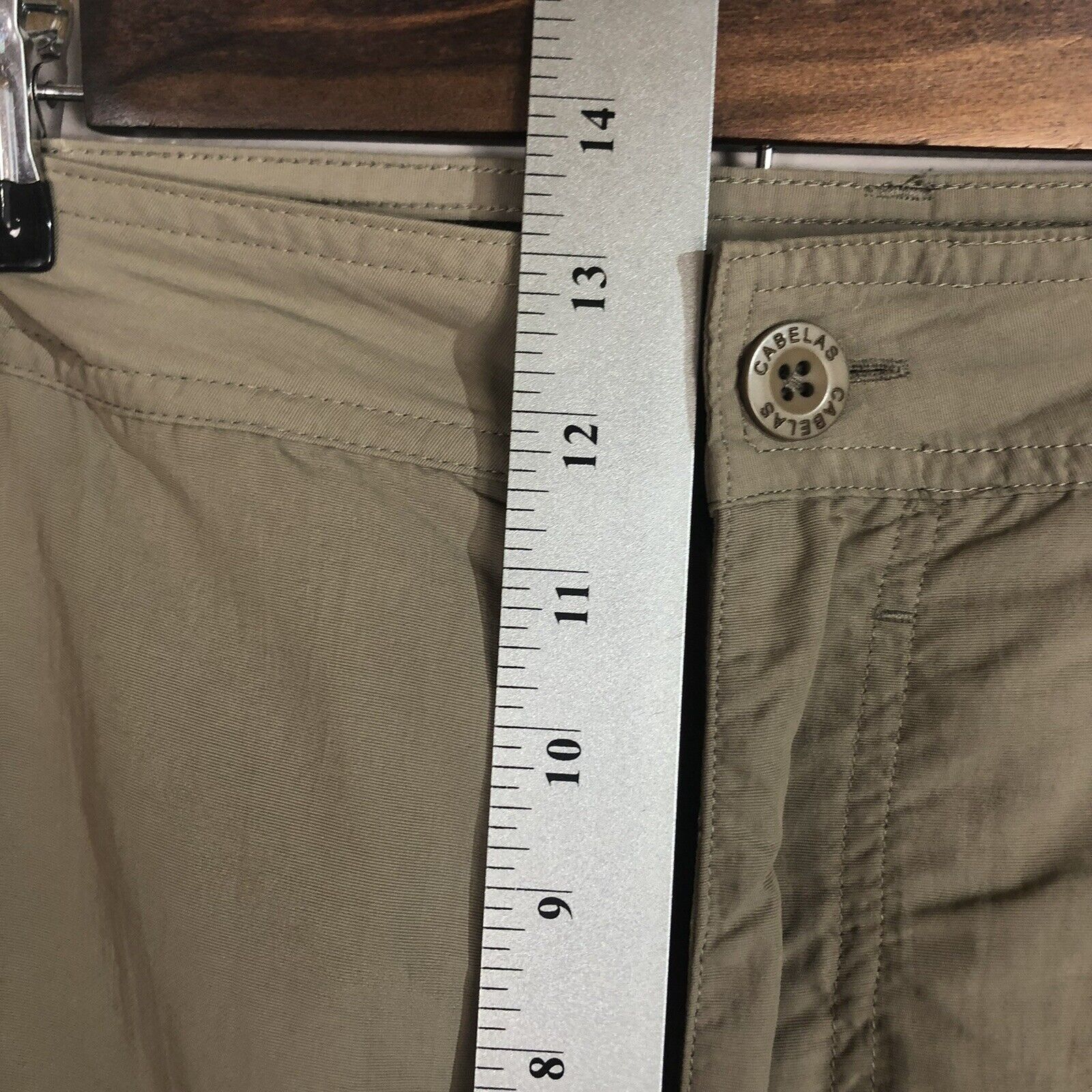 Cabelas Classic Fit Cargo Pants Mens Size 38 Color Tan 