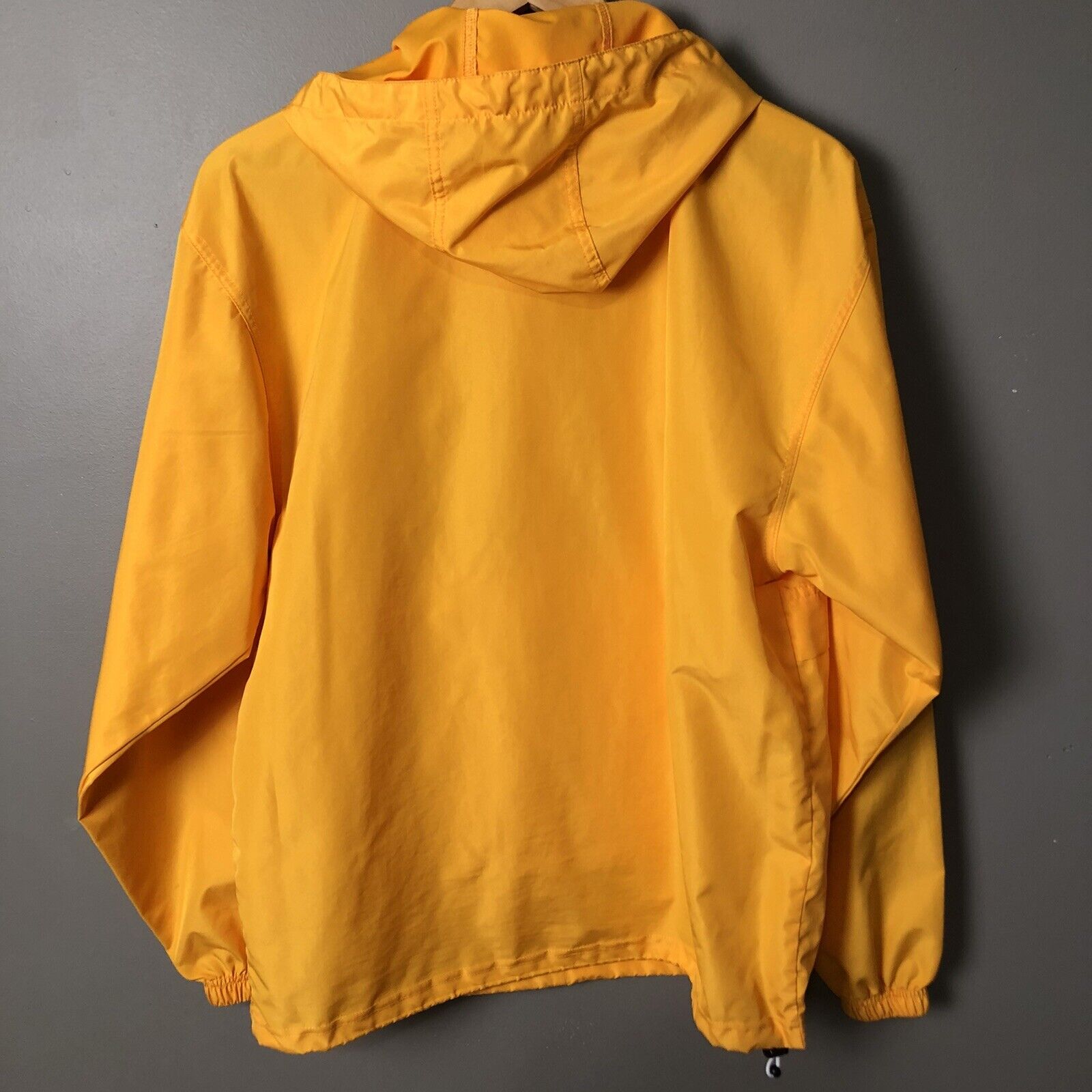 Champion Pullover Jacket Men’s Small Gold (2402150)