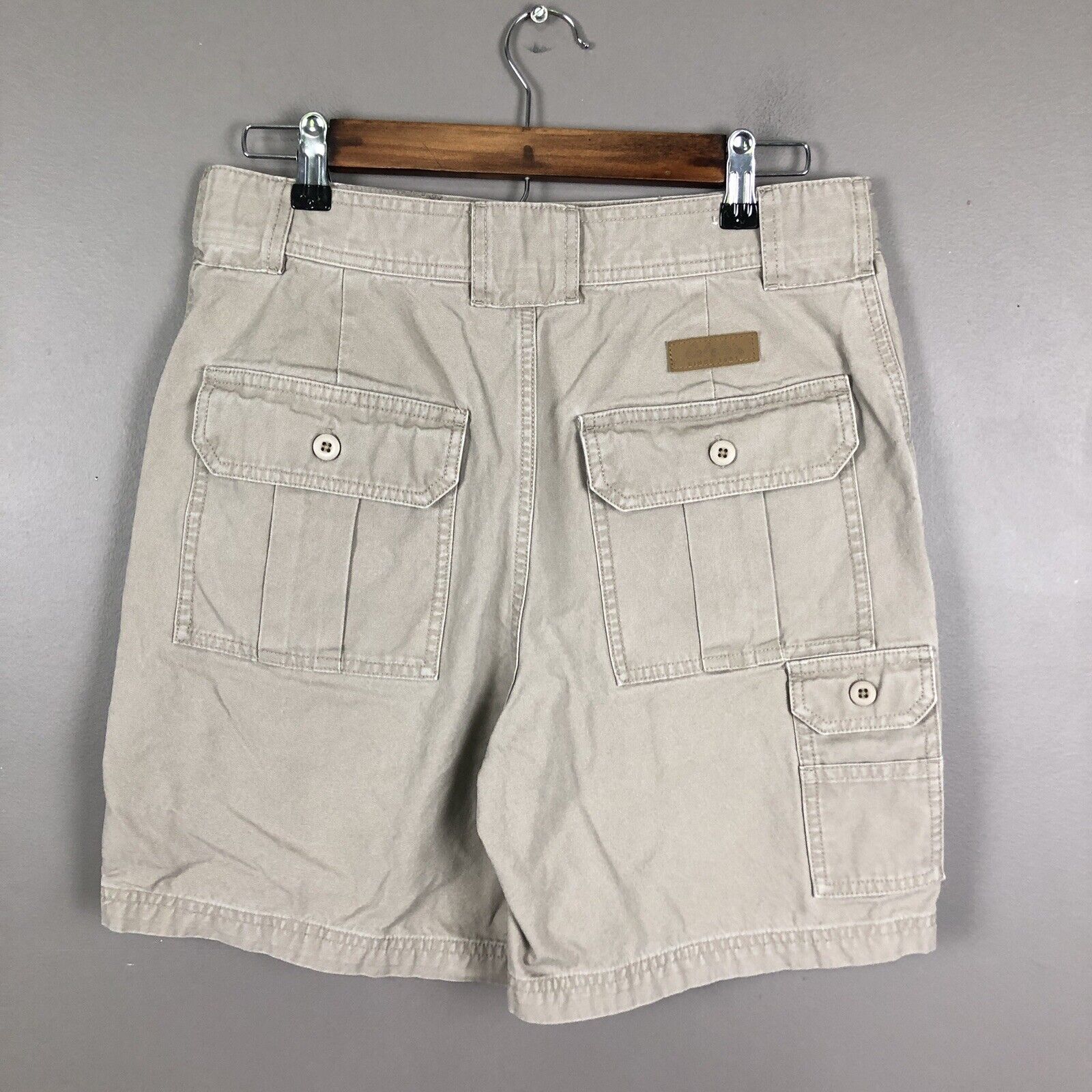 Cabelas Men’s Cargo Shorts Size 38W Color Beige Heavyweight