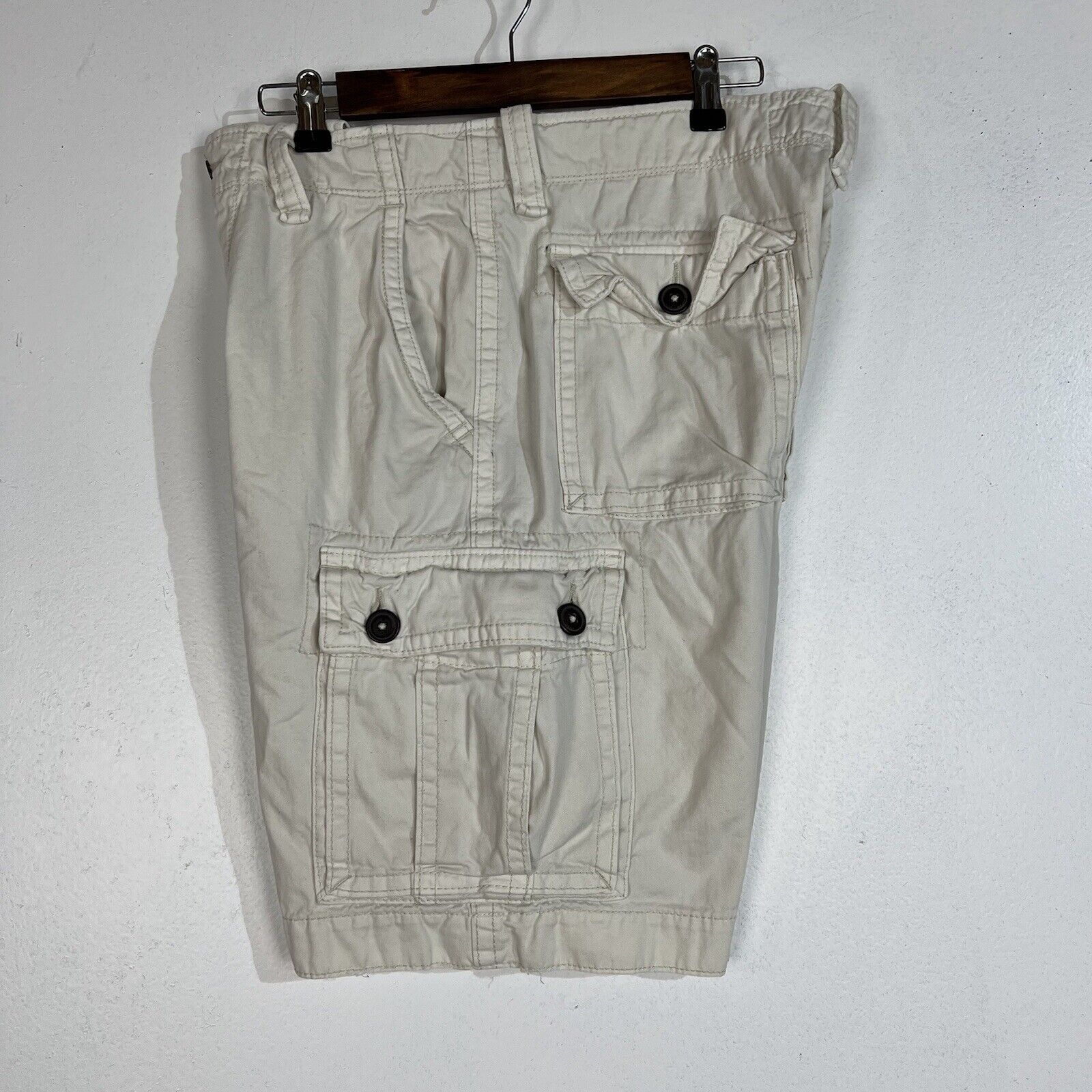American Eagle Classic Length Mens Cargo Shorts Size 32 Khaki PreOwned