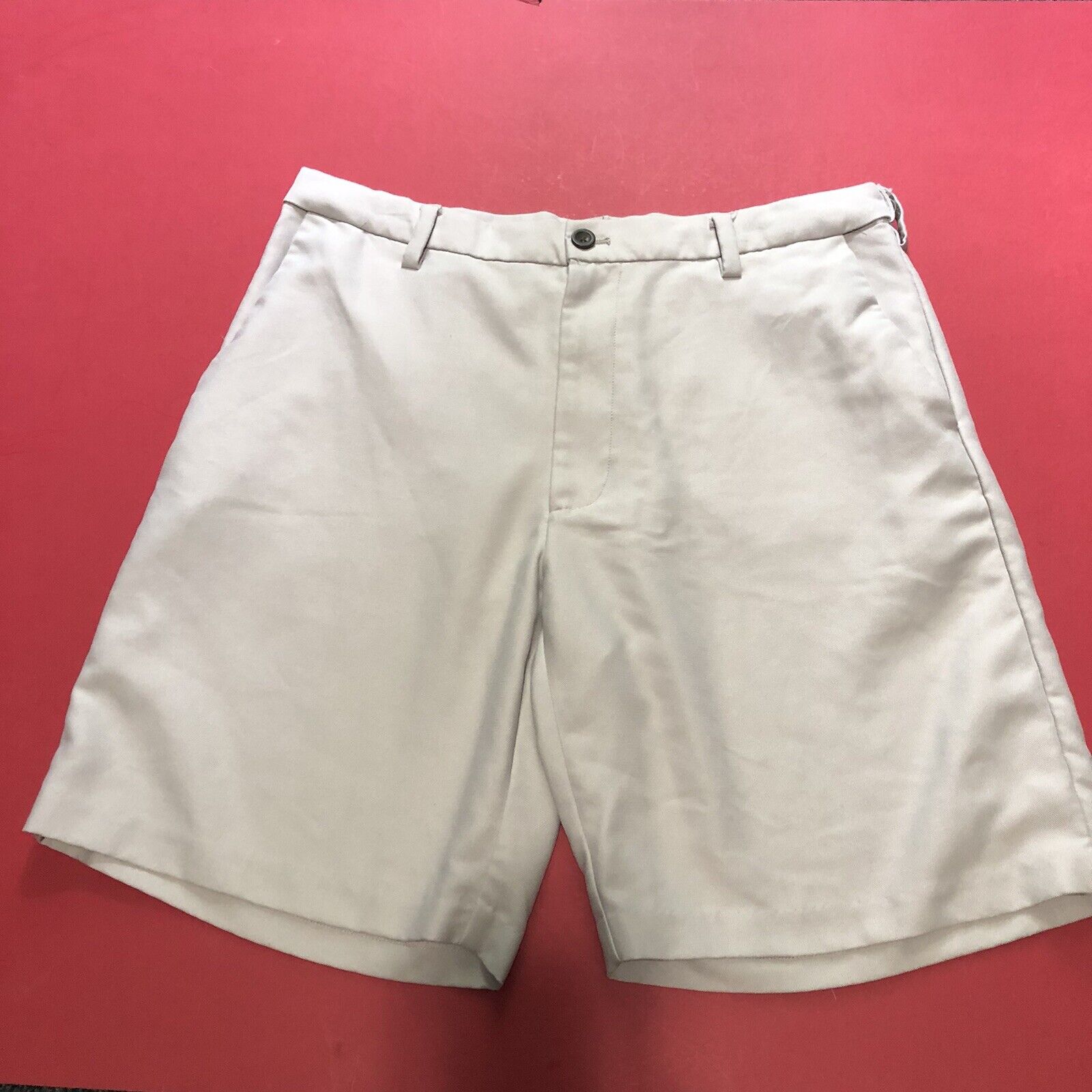 Chaps Shorts Mens Size 34. Color Khaki. 1021300