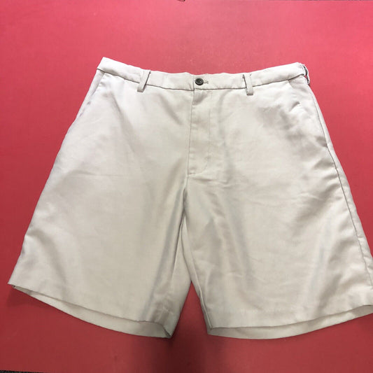 Chaps Shorts Mens Size 34. Color Khaki. 1021300