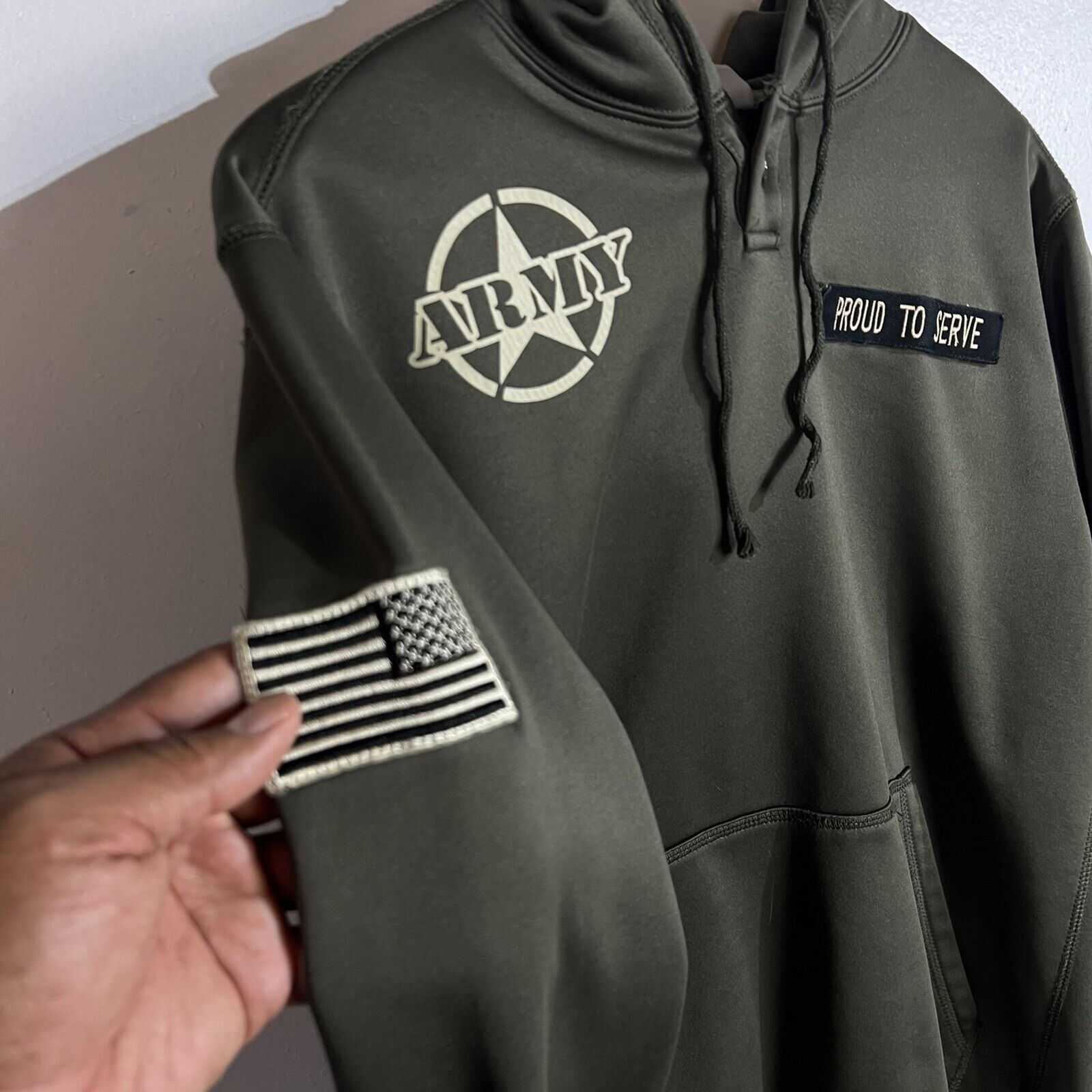 Army Performance Men’s Joodie Size Medium Color Green Long Sleeve