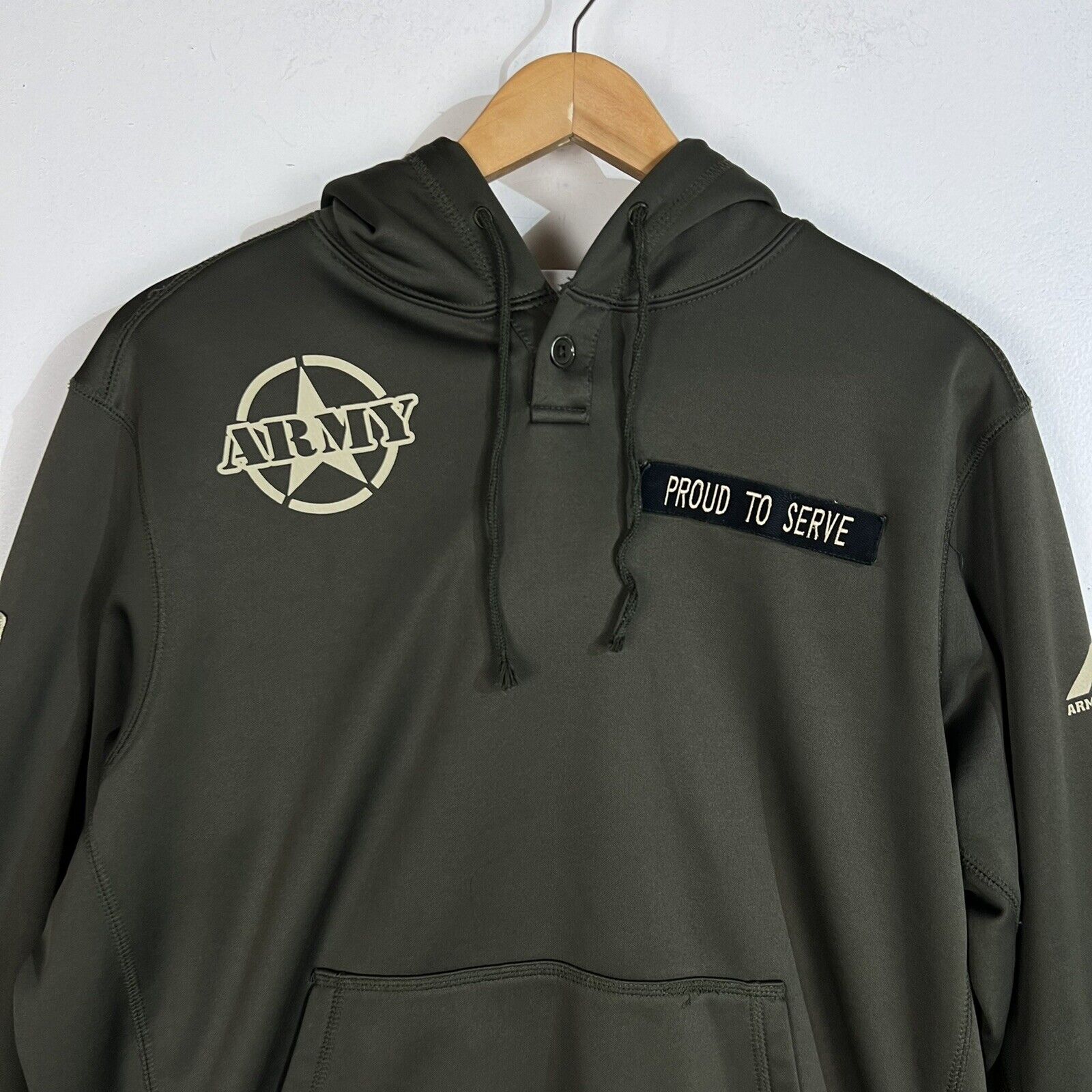 Army Performance Men’s Joodie Size Medium Color Green Long Sleeve