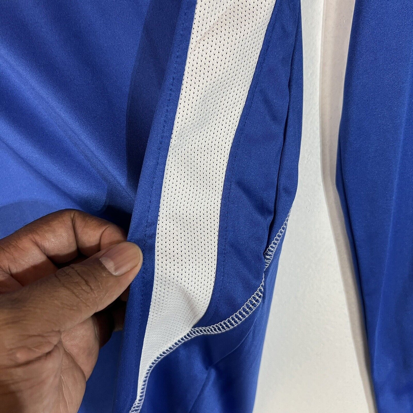 Champion Kentucky Wildcats Men’s Shirt Size Small Blue And White NCAA