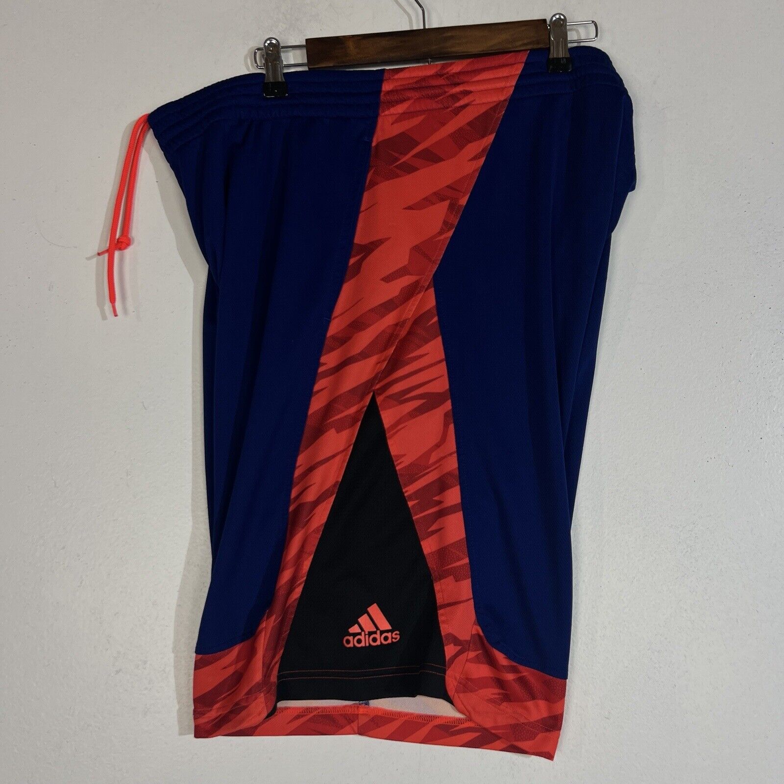 Adidas Basketball Shorts Men’s Size Large Multicolor Lightweight