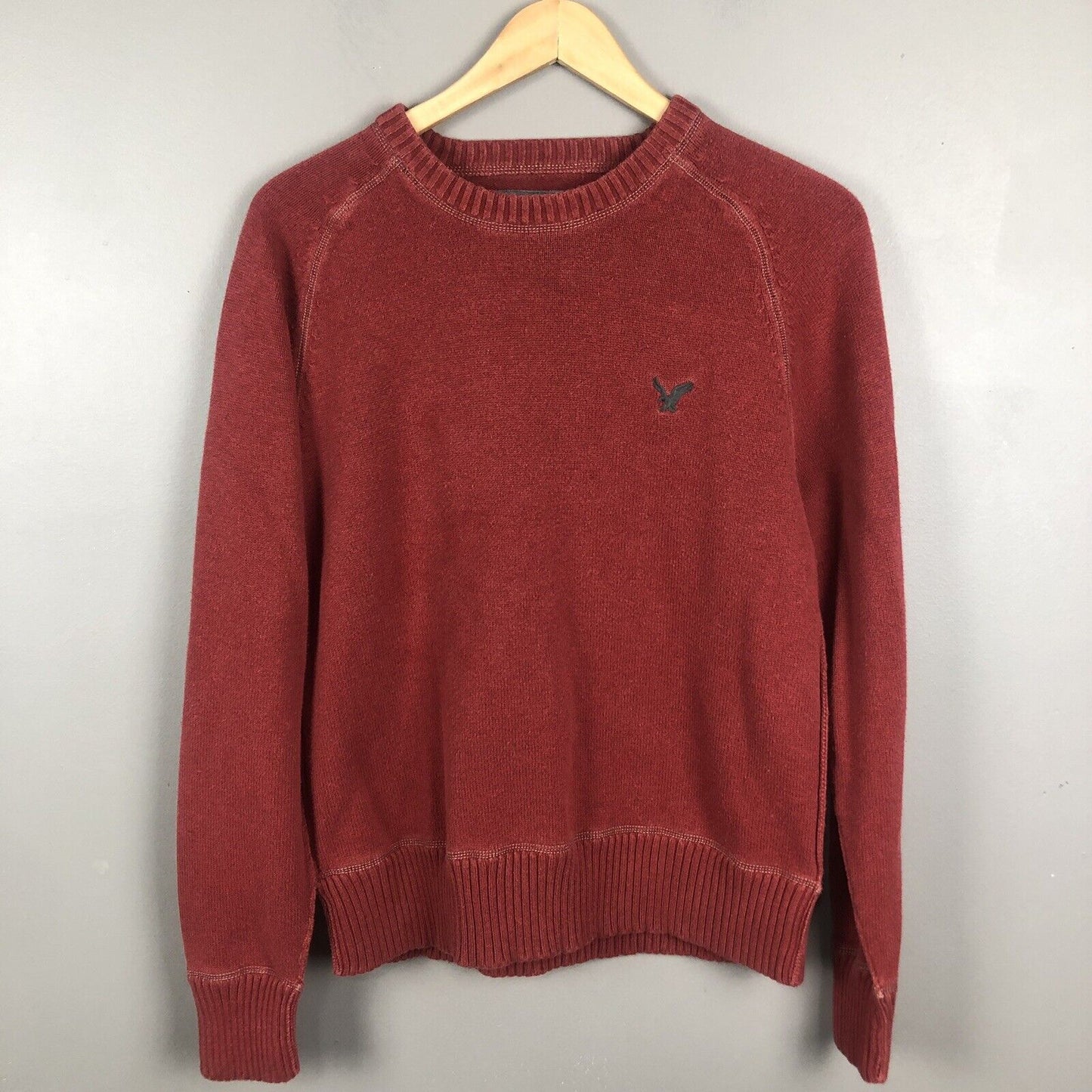 American Eagle Men’s Sweater Size Medium Red Long Sleeve Pullover