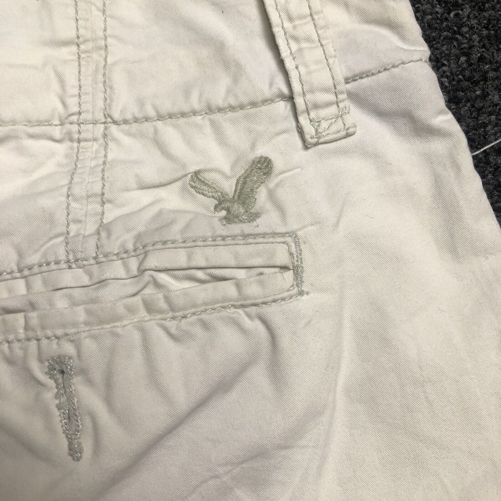 American Eagle Shorts Mens Size 30 Color Khaki. 1303300