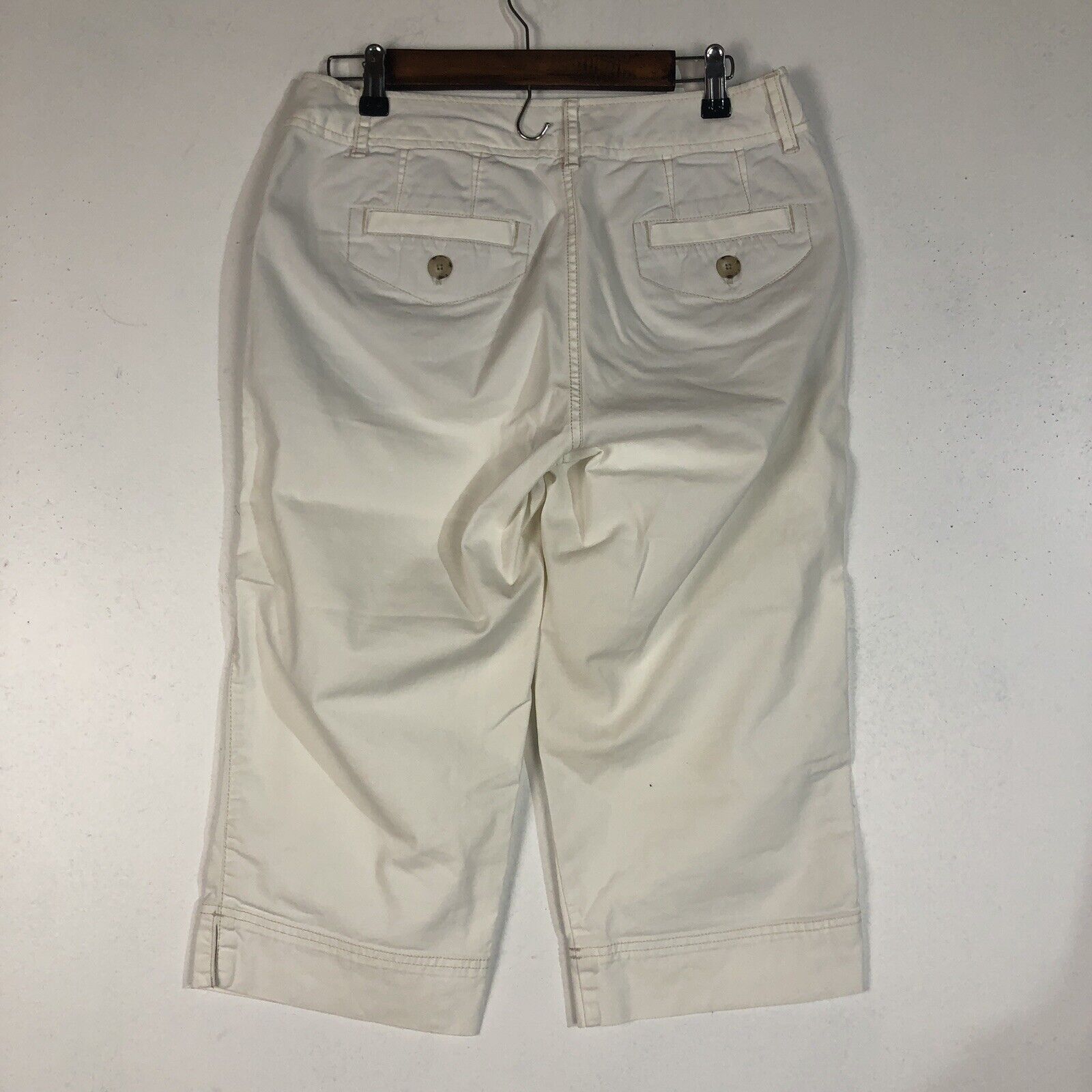 Eddie Baier Capri Pants Women’s Size 7 Color Ivory (Blakely Fit) Casual