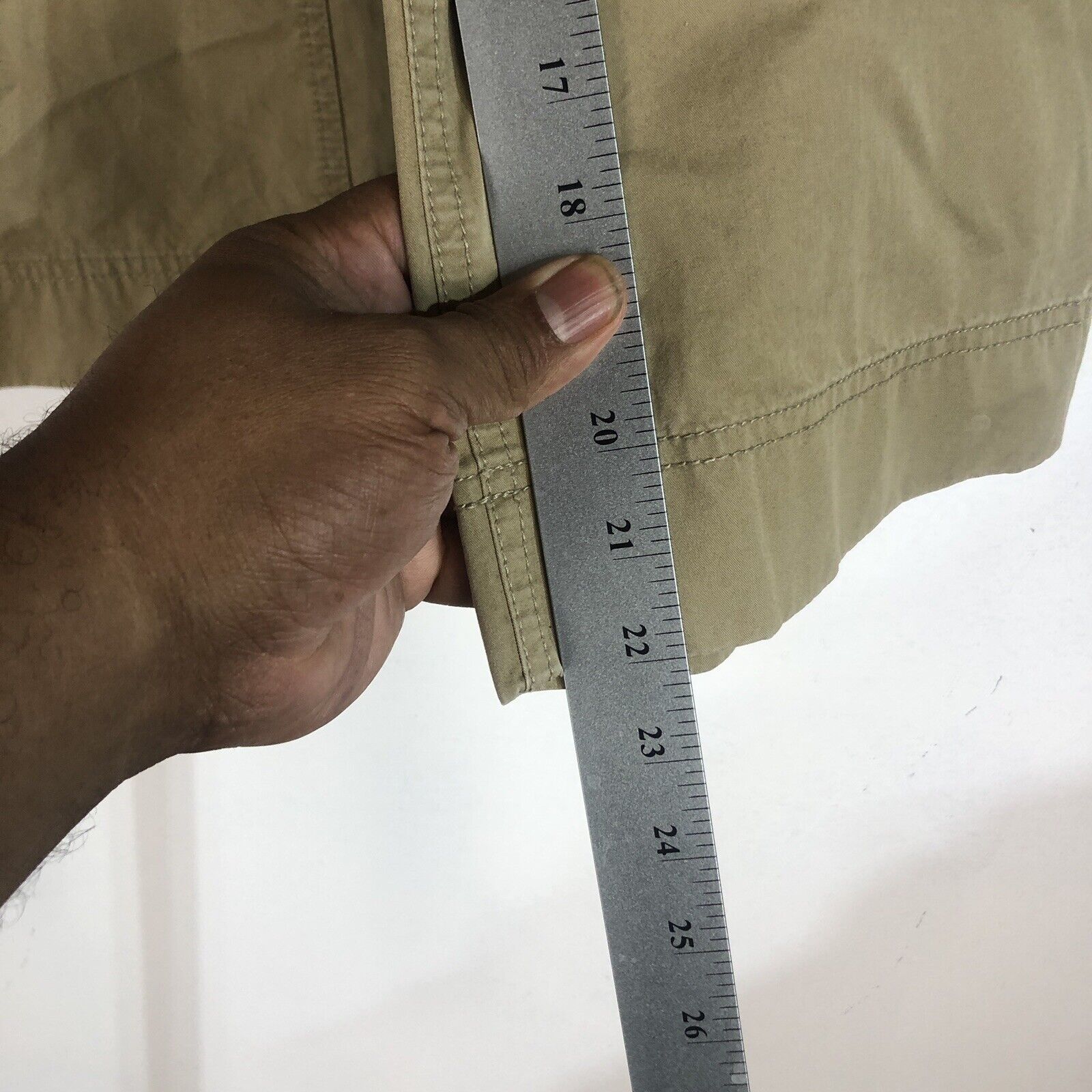 Banana Republic Capri Pants Women’s Size 6 Color Beige Lightweight Casual