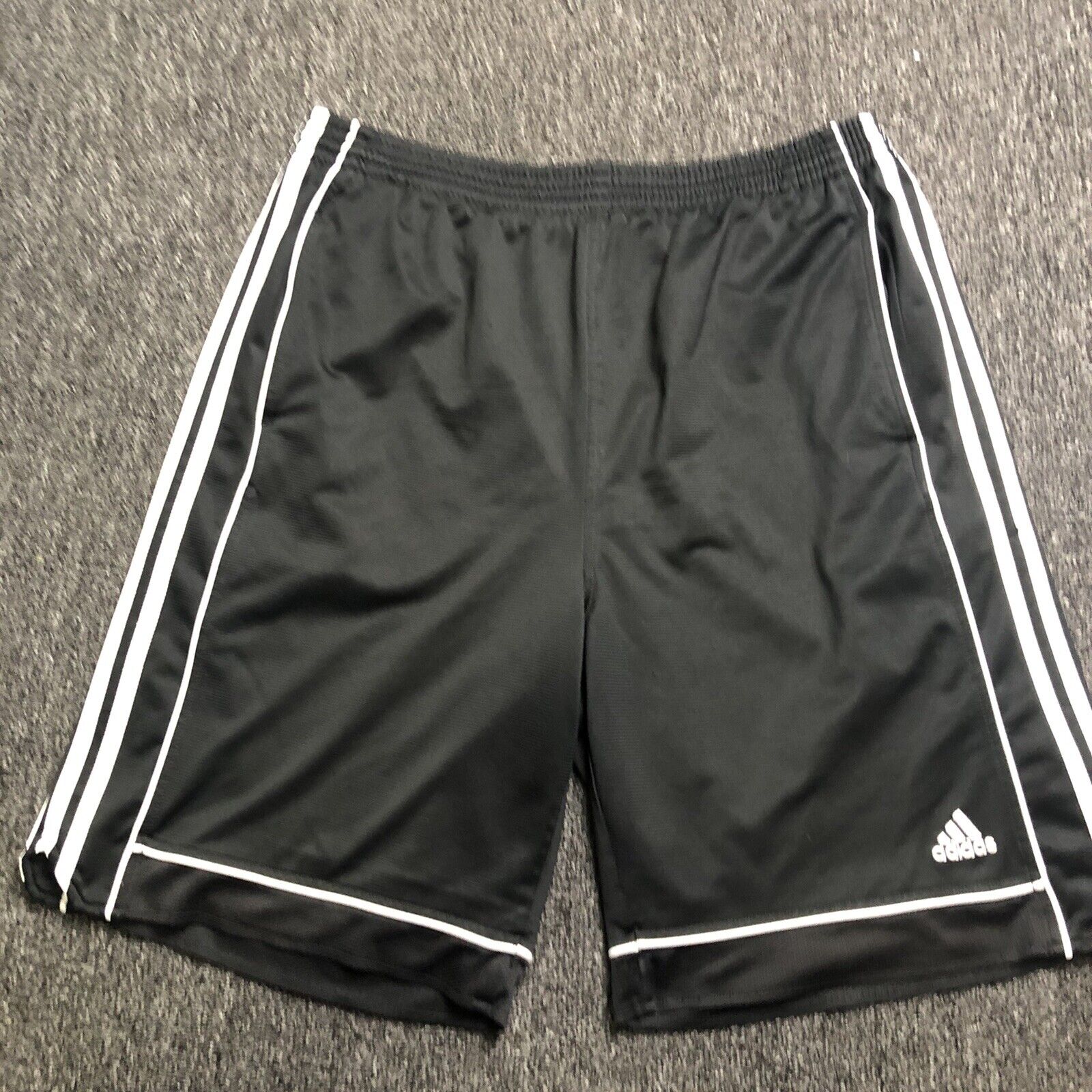 Adidas Shorts Mens Size Large Color Black/White. 1307200
