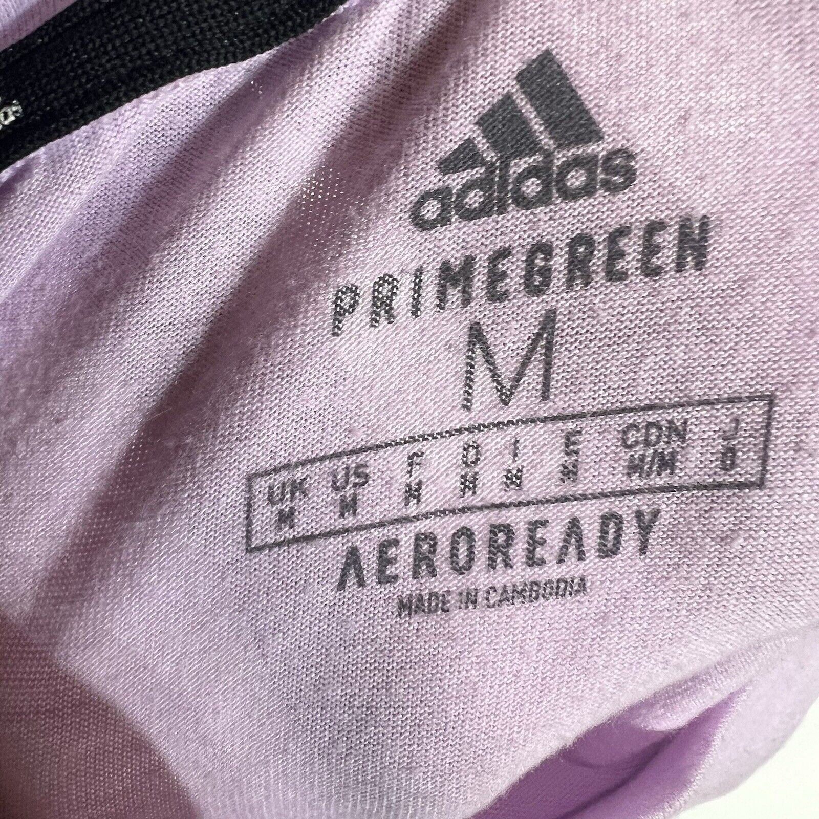 Adidas T-Shirt Women’s Medium Color Lavender Short Sleeve