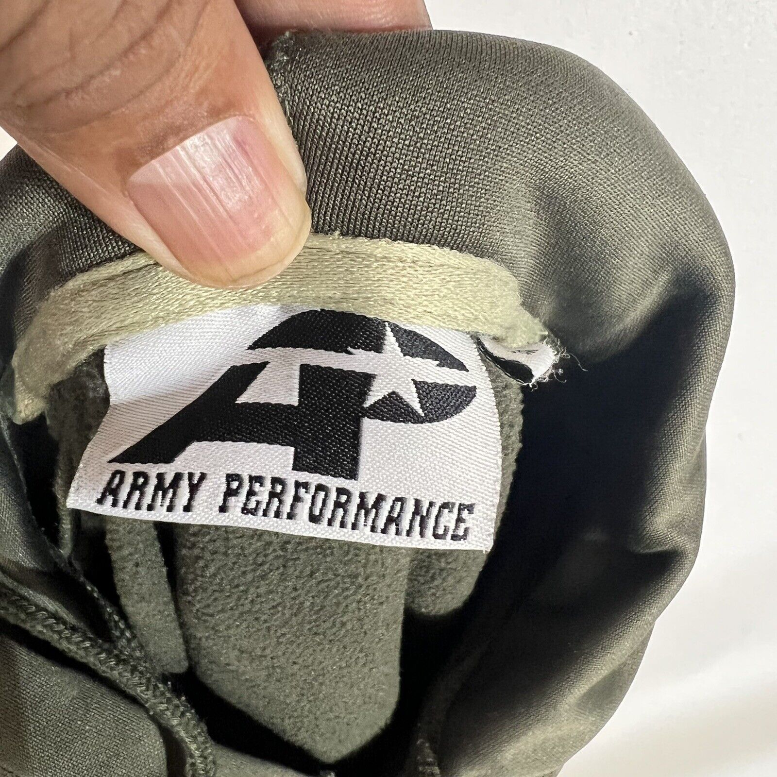 Army Performance Men’s Joodie Size Medium Color Green Long Sleeve