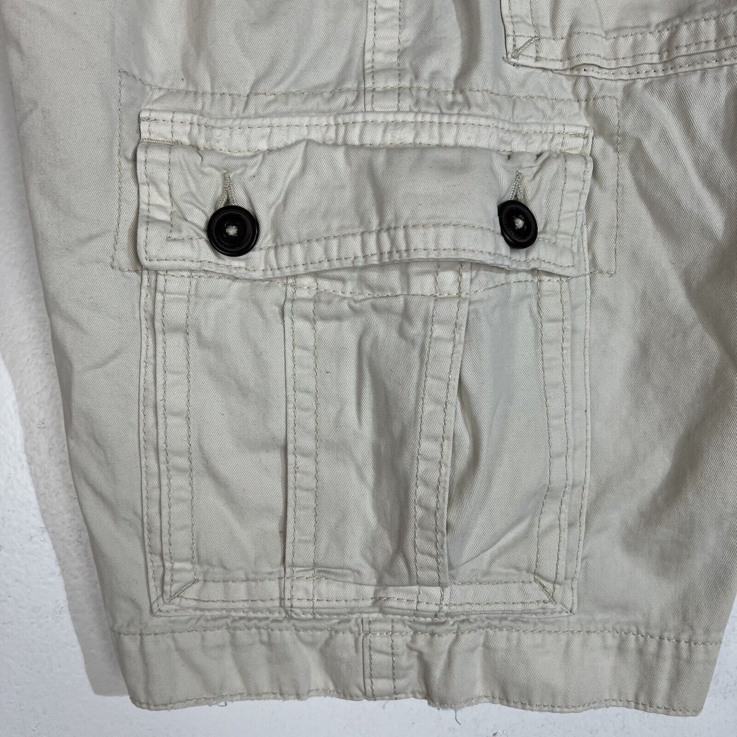 American Eagle Classic Length Mens Cargo Shorts Size 32 Khaki PreOwned