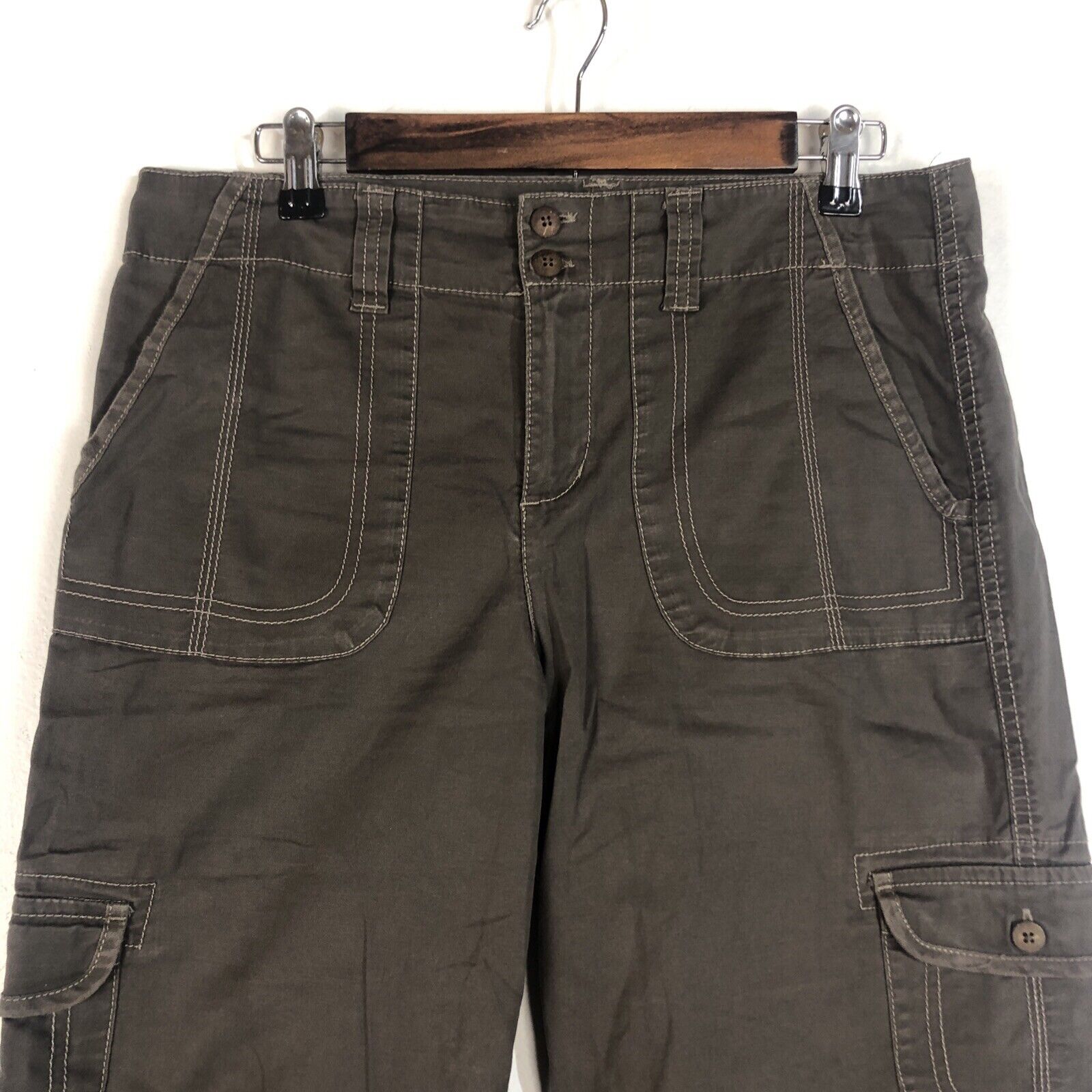 Bandolinoblu Capri Pants Women’s Size 10 Color Brown (Lightweight)