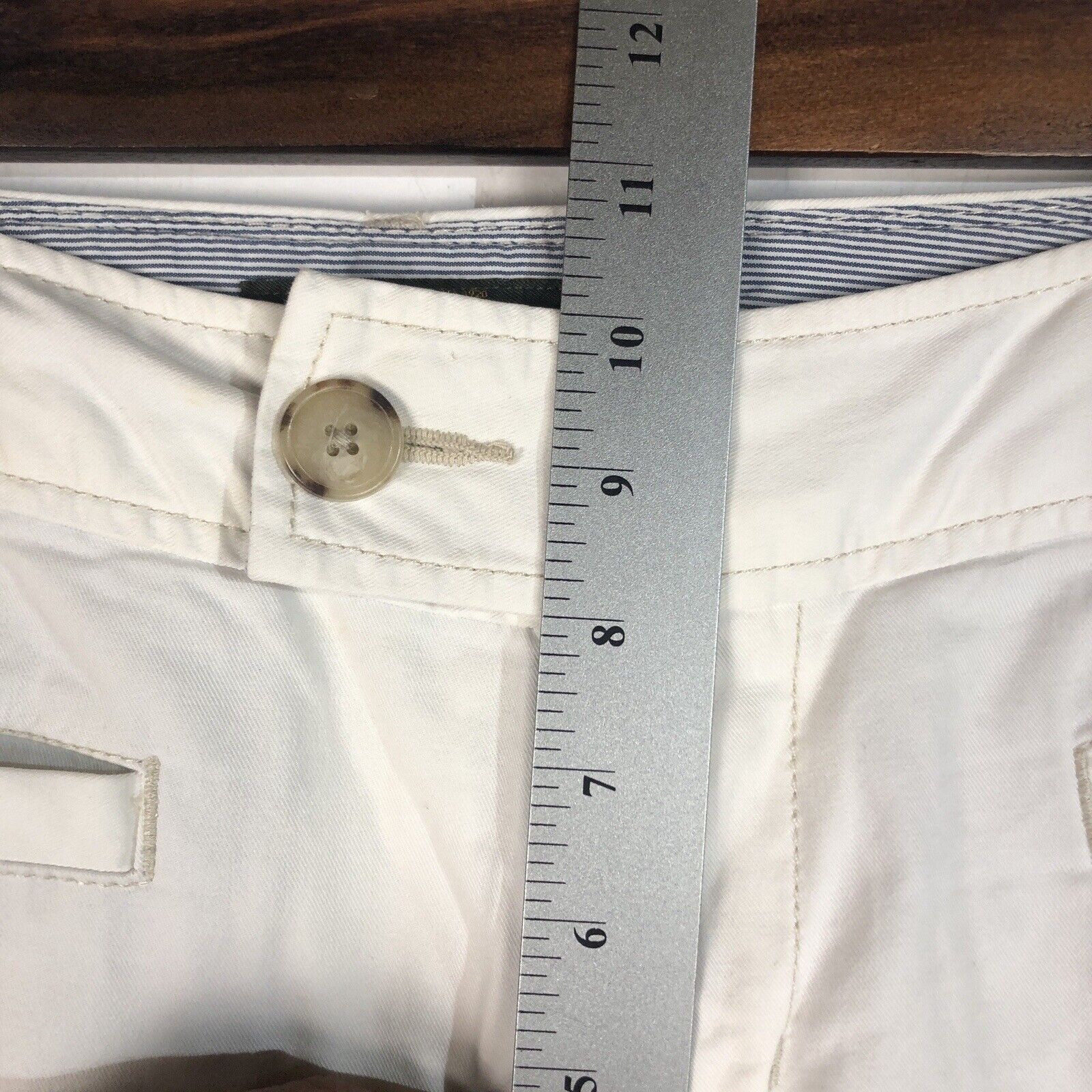 Eddie Bauer Capri Pants Women’s Size 6 Color Ivory (Blakely Fit)