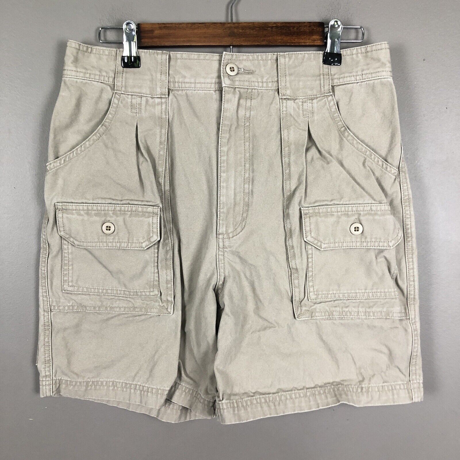 Cabelas Men’s Cargo Shorts Size 38W Color Beige Heavyweight