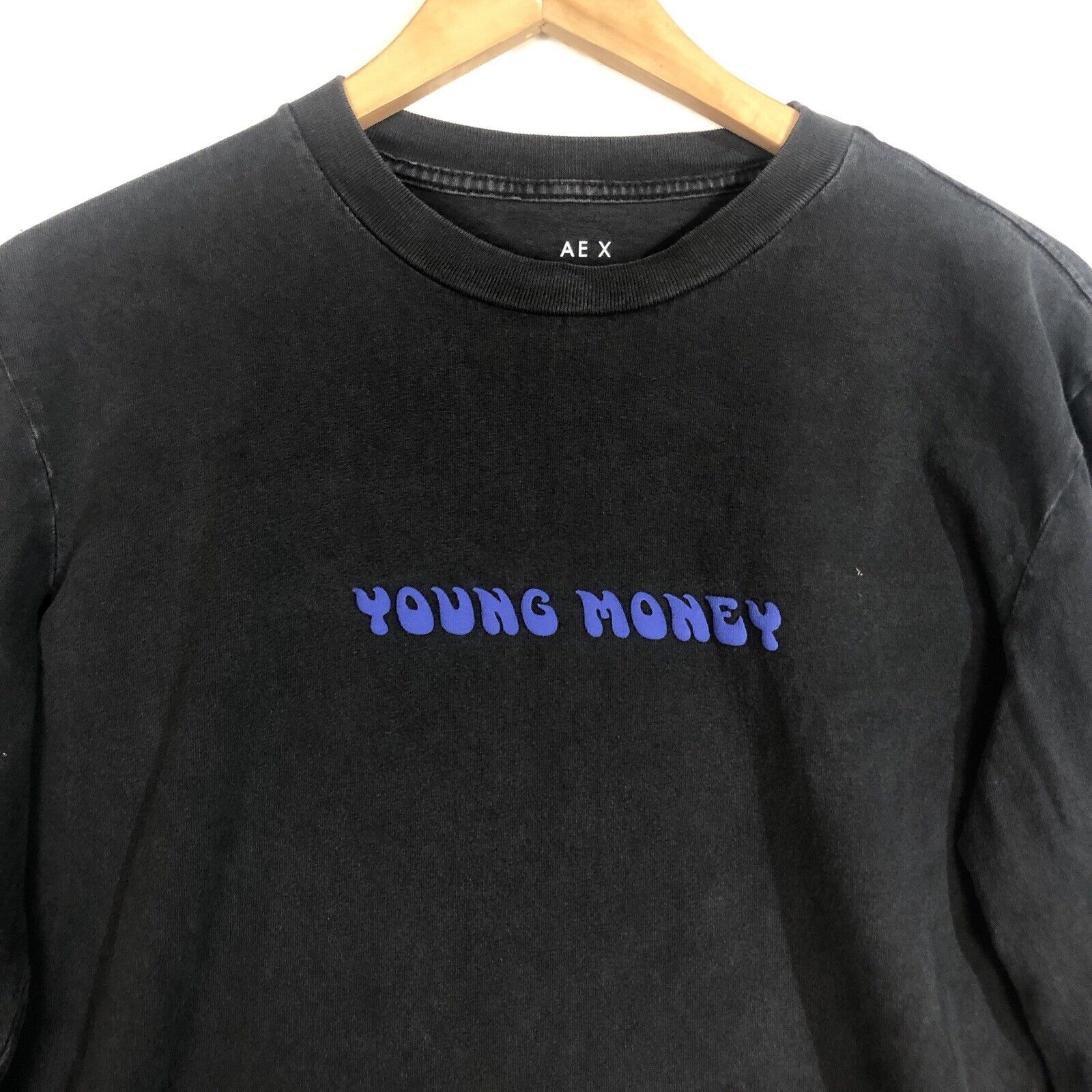 American Eagle Young Money T-shirt Men’s Size Small Multicolor Long Sleeve
