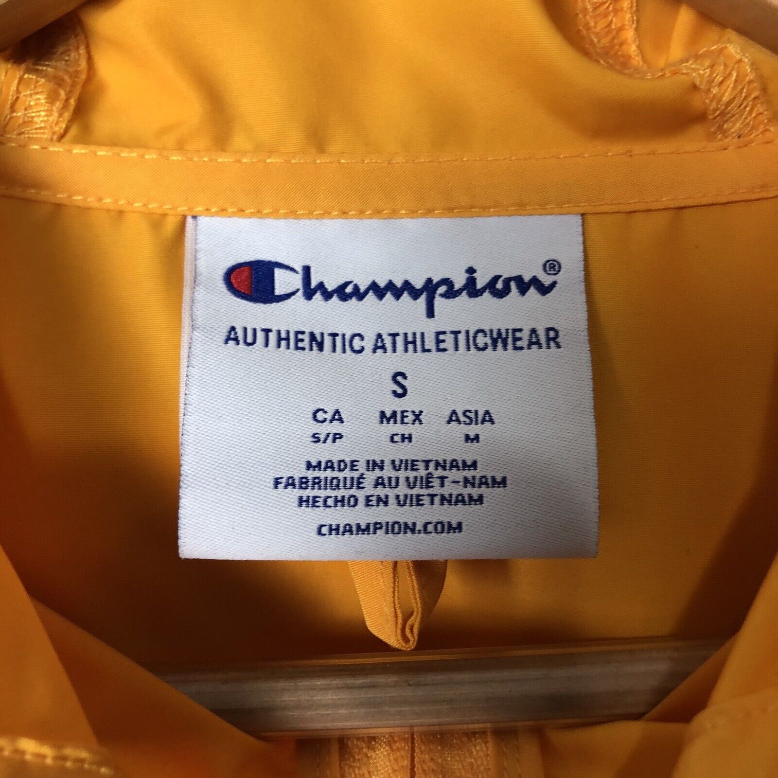 Champion Pullover Jacket Men’s Small Gold (2402150)