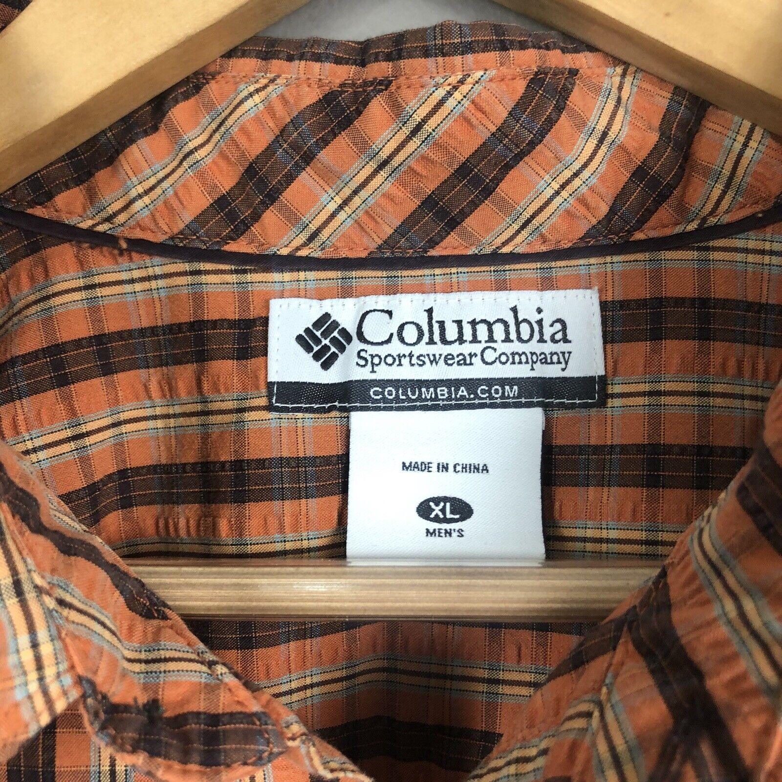 Columbia Mens Shirt Size XL Multicolor Short Sleeve Shirt Casual