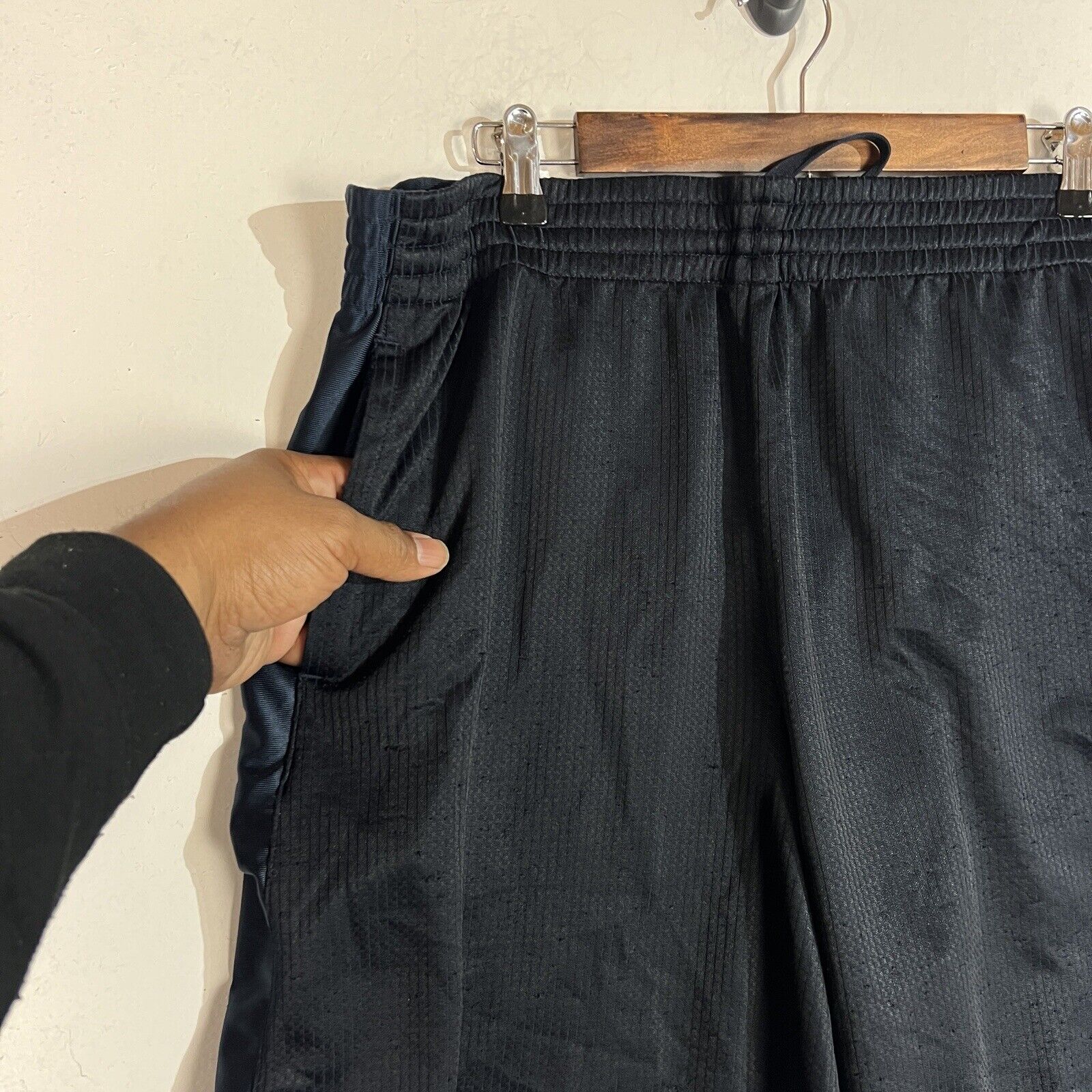 Champion Basketball shorts Men’s XL Color Blue Drawstring