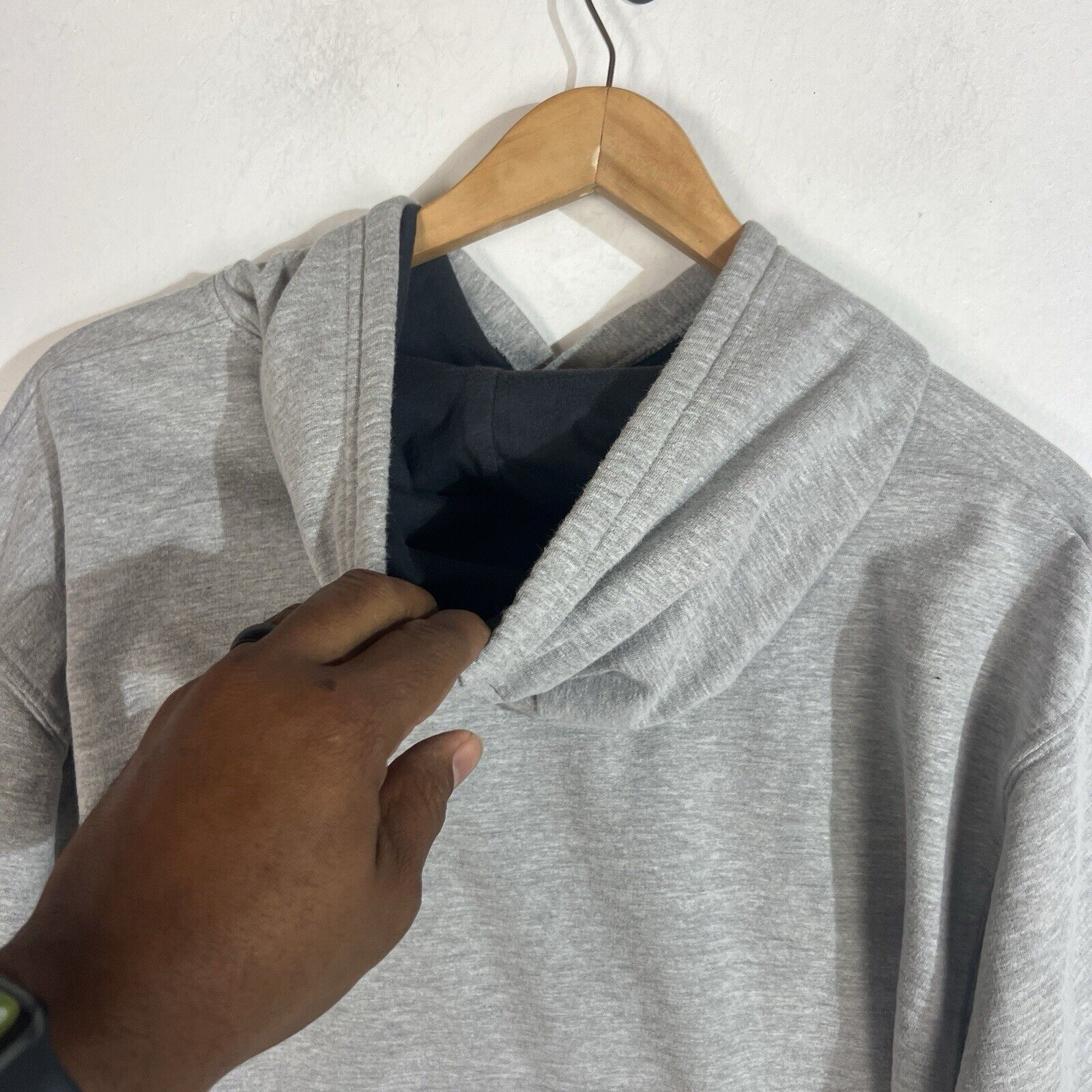 Bass Pro Shops Hoodie Men’s Large Color Gray Long Sleeve Pullover