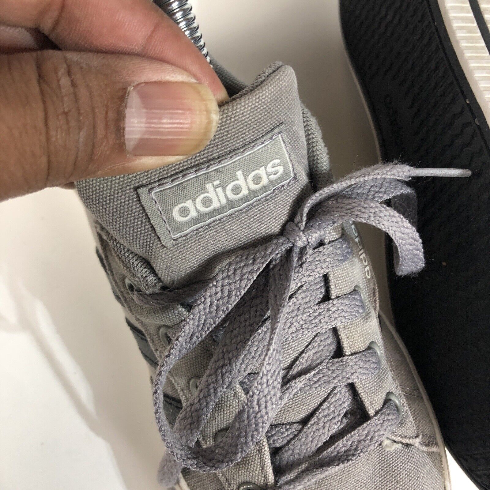 Adidas Sneakers Boy’s Size 4 Color Gray Lace Up
