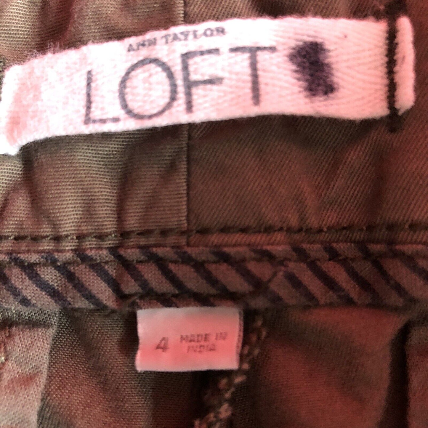 Ann Taylor Loft Shorts Womens Size 4.   0448