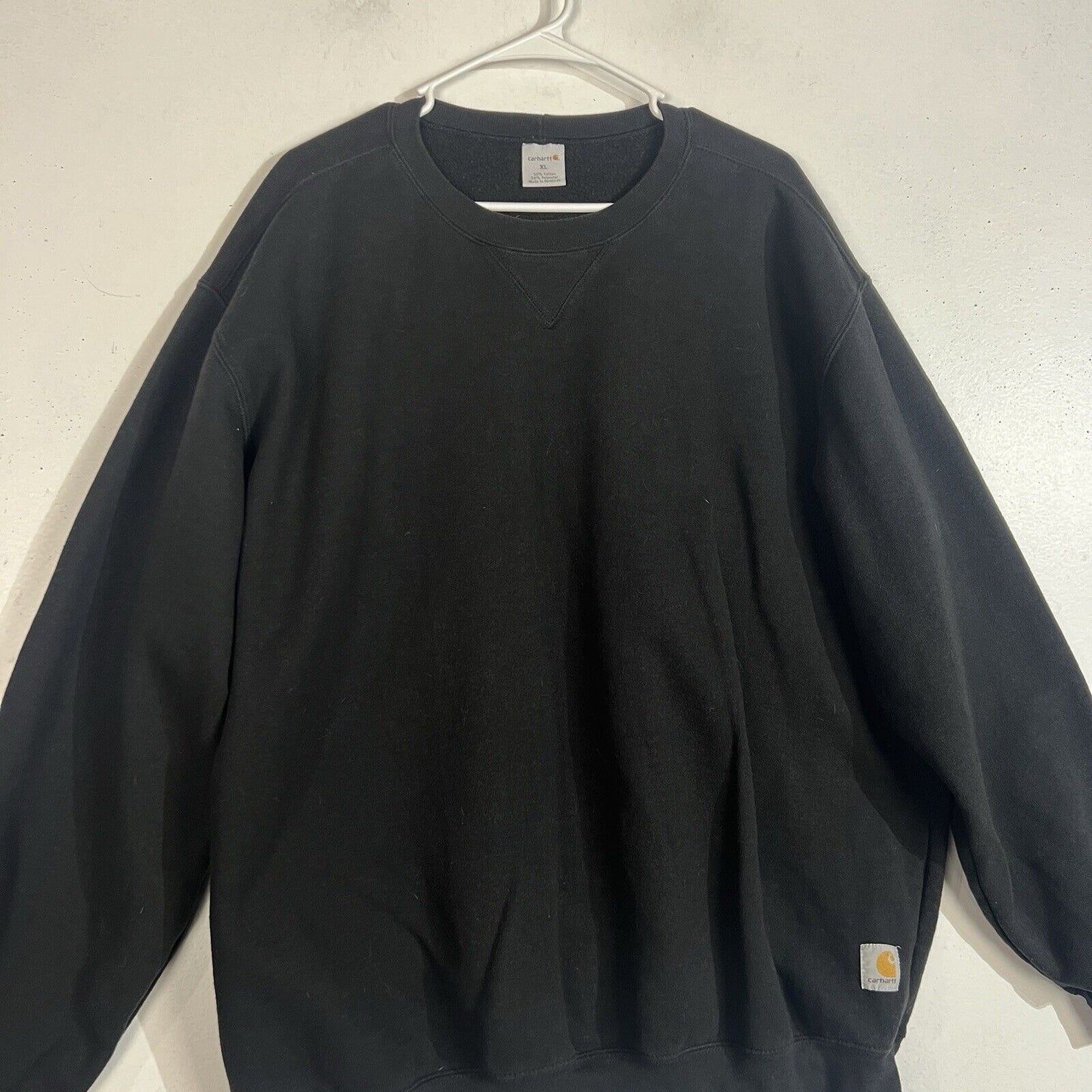 Carhartt Sweatshirt Men’s Size XL Color Black Long Sleeve Heavyweight