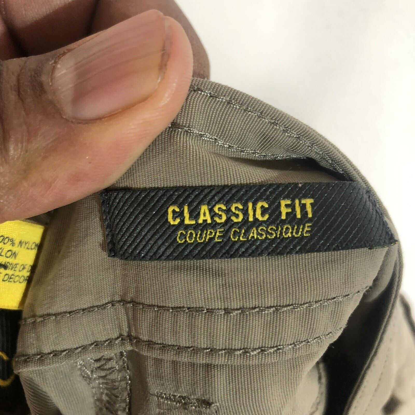 Cabelas Classic Fit Cargo Pants Mens Size 38 Color Tan 
