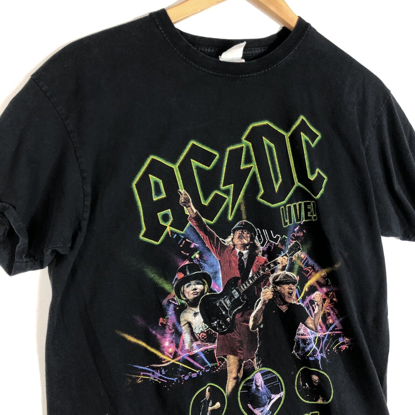 AC/DC Rock Or Bust Concert Tour T-Shirt Men’s Size Medium Multicolor