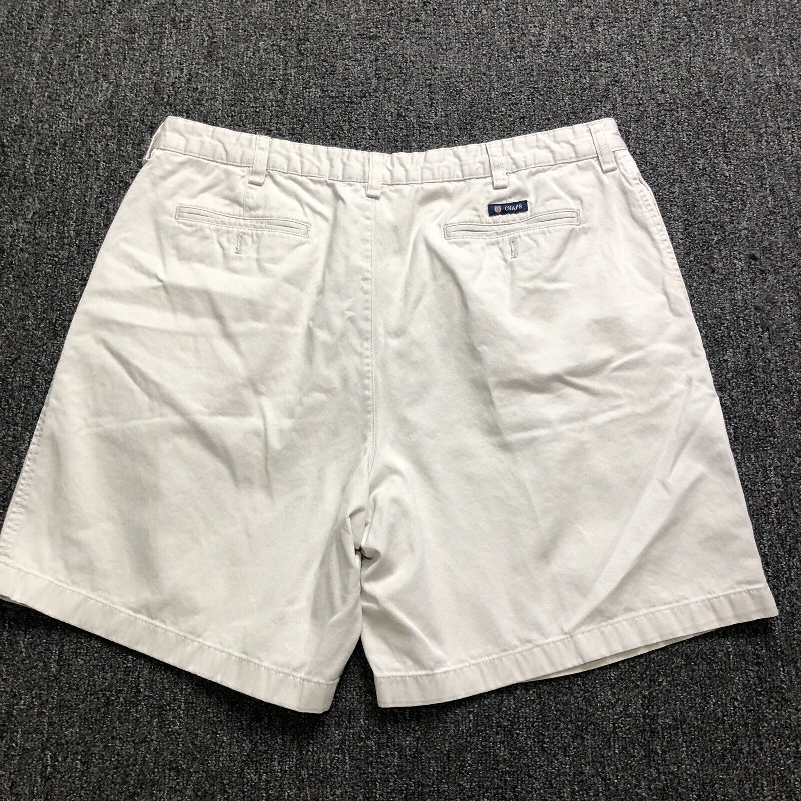 CHAPS Shorts Mens Size 38 Color Khaki. 1417300